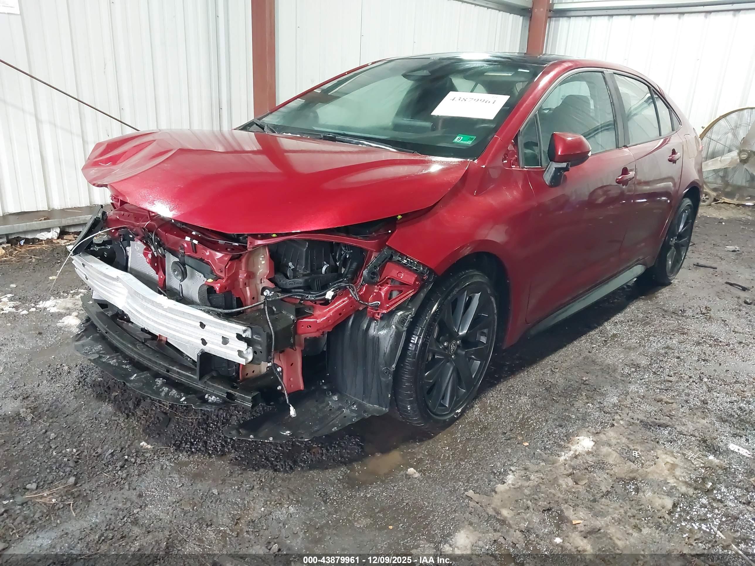 TOYOTA COROLLA image 2