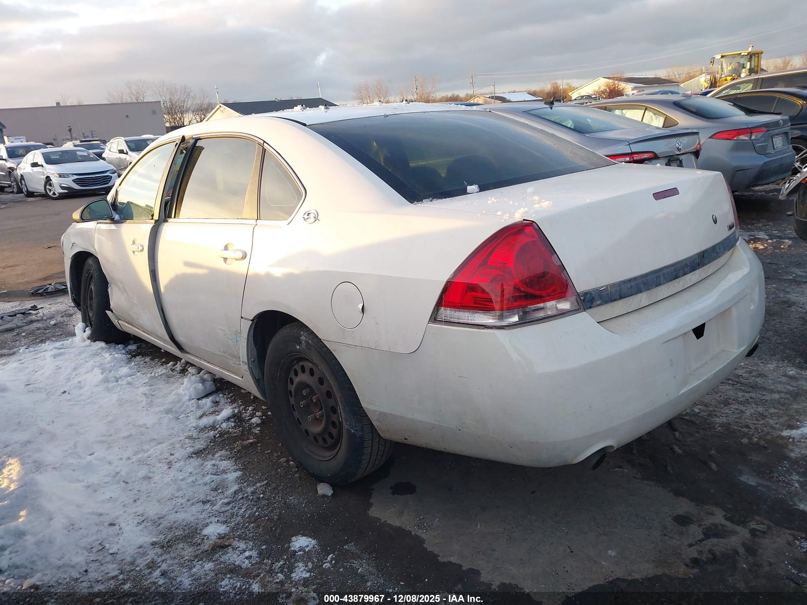 CHEVROLET IMPALA image 3