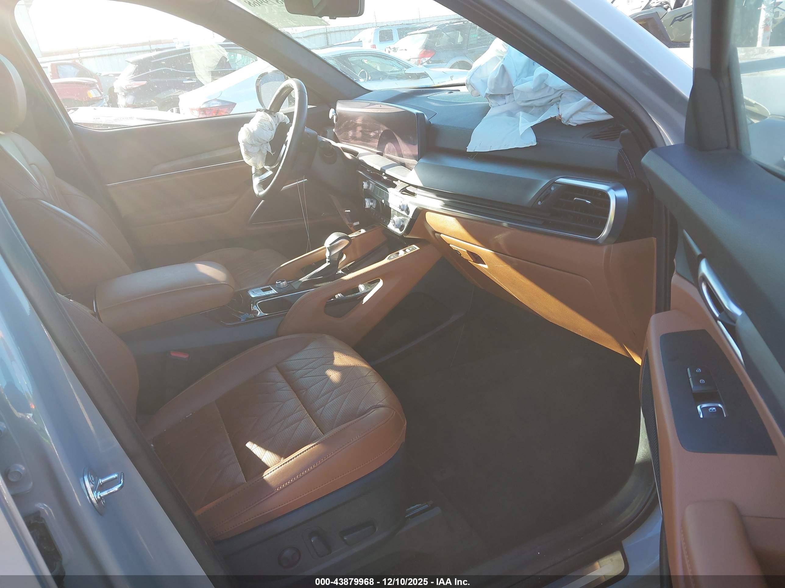 KIA TELLURIDE image 5