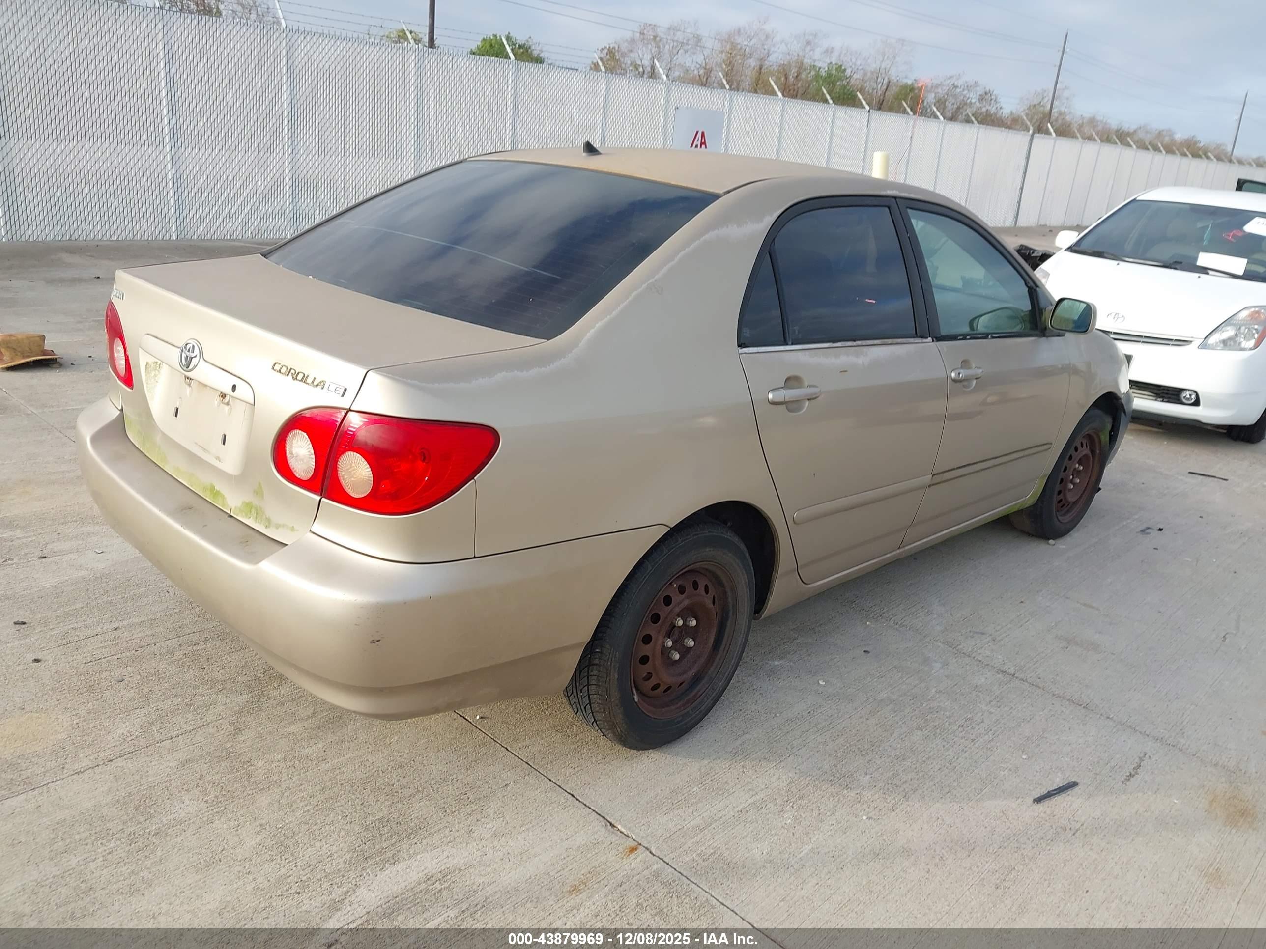 TOYOTA COROLLA image 4