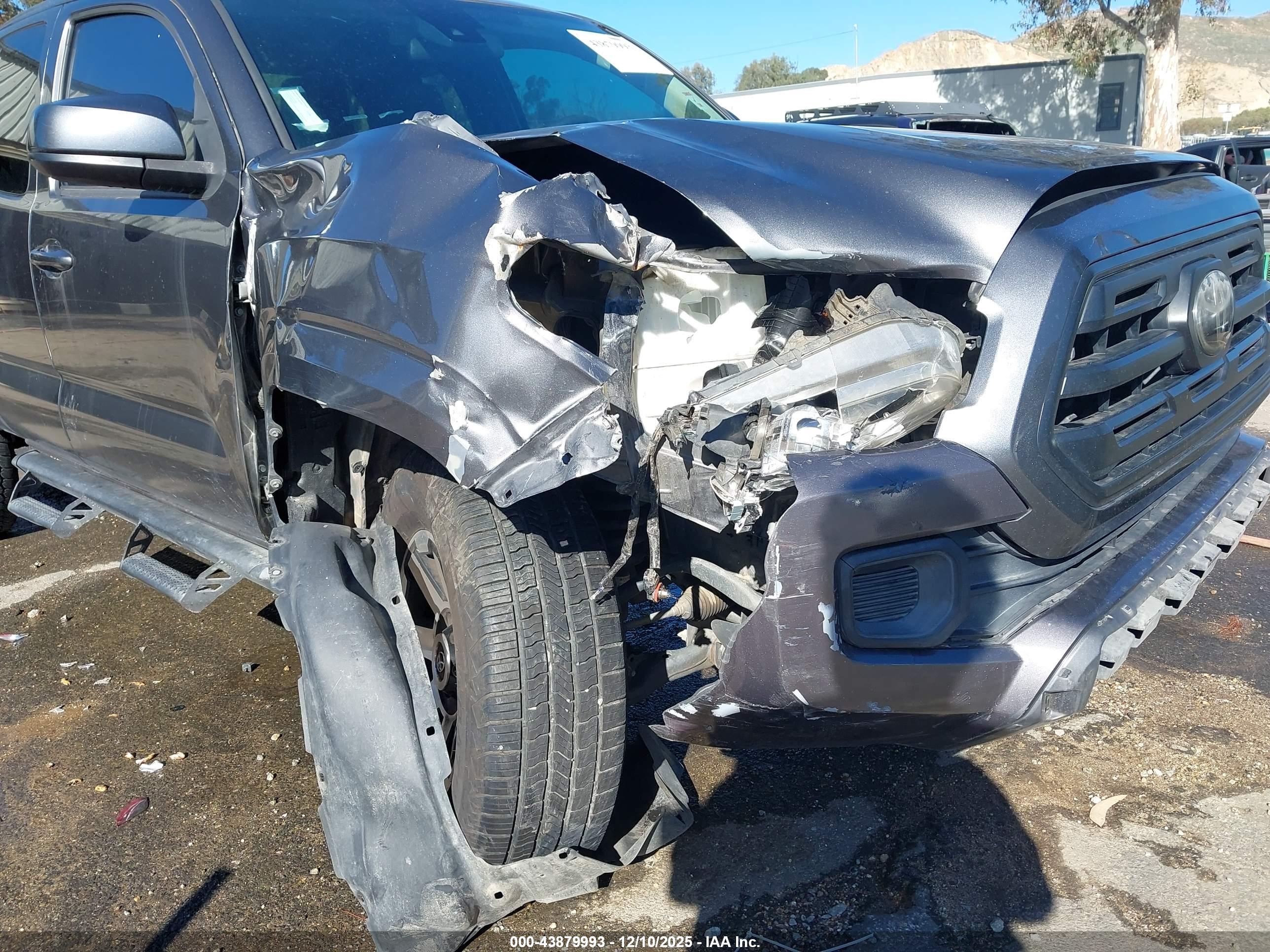TOYOTA TACOMA image 6