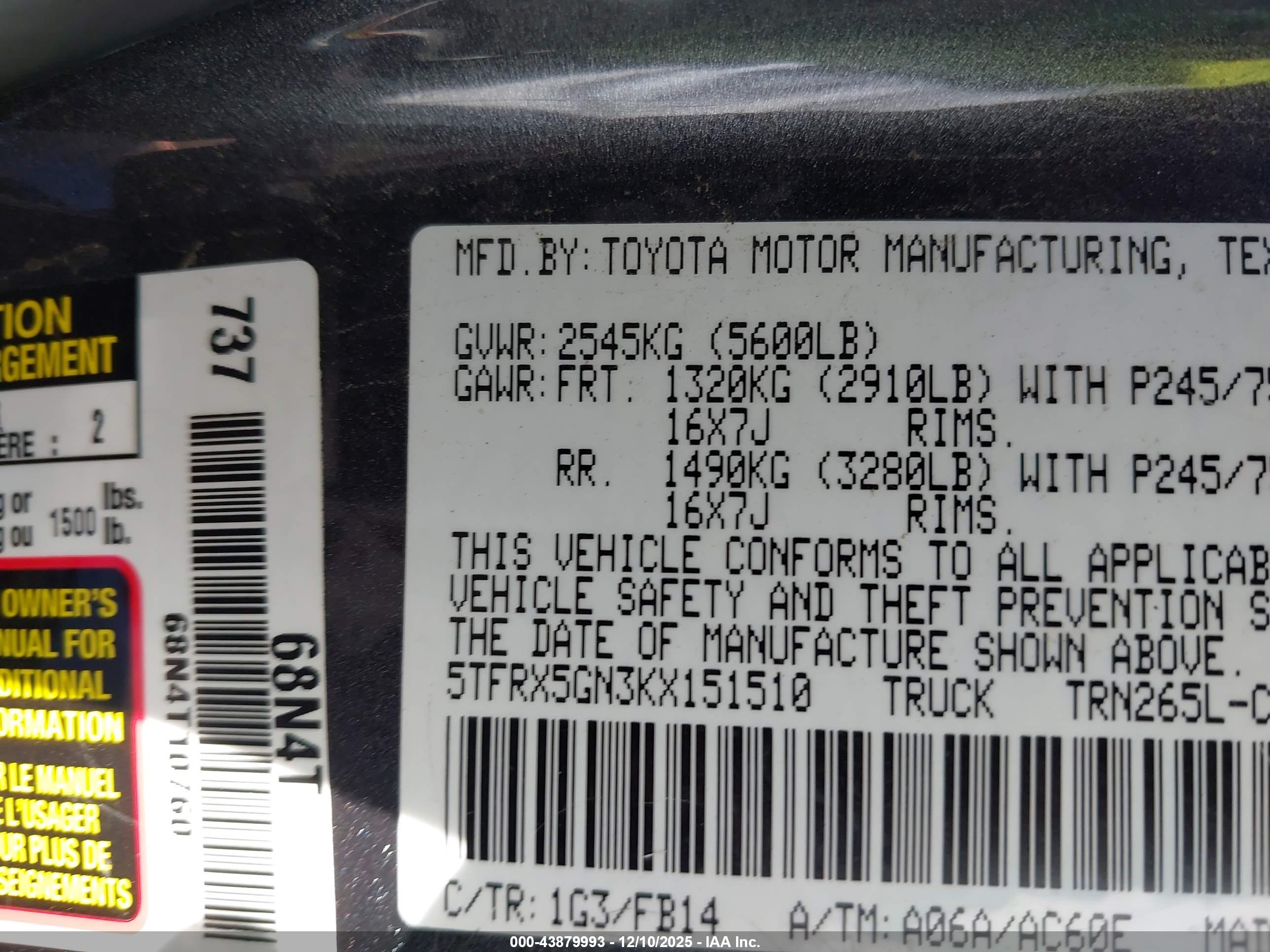 TOYOTA TACOMA image 9