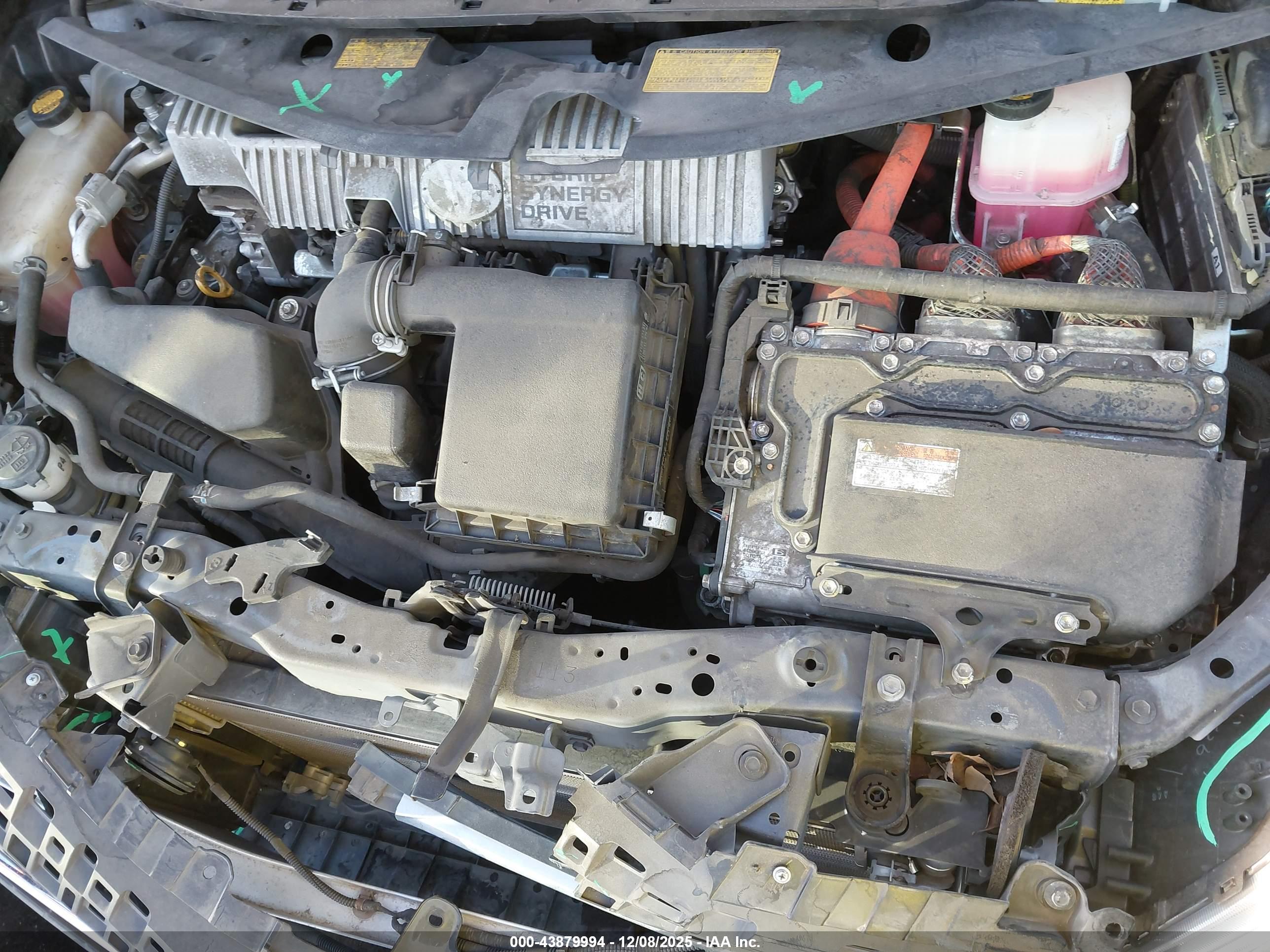 TOYOTA PRIUS image 10