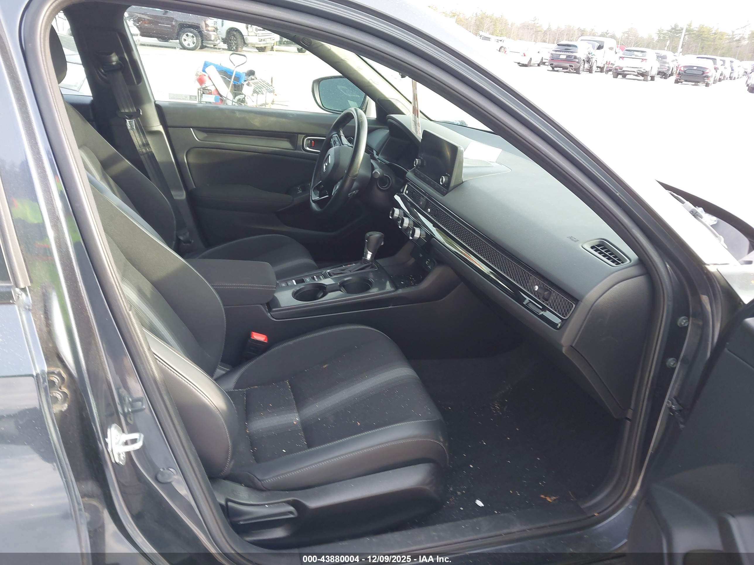 HONDA CIVIC image 5