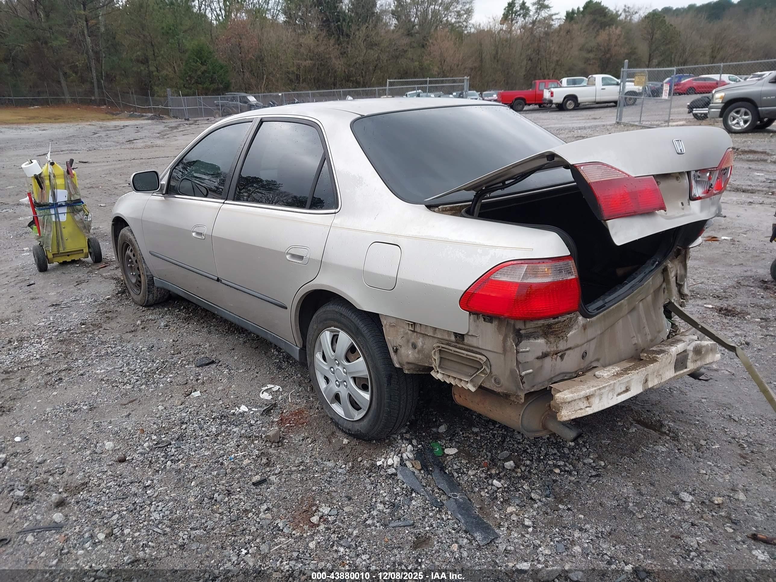 HONDA ACCORD image 3
