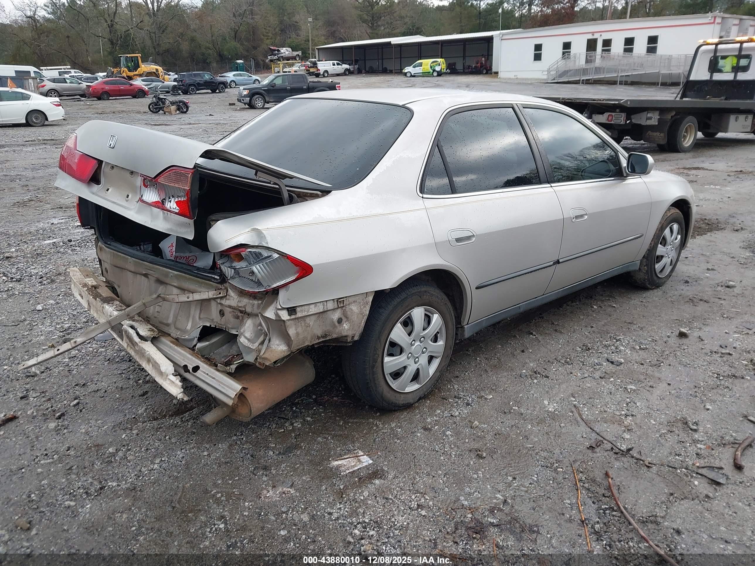 HONDA ACCORD image 4