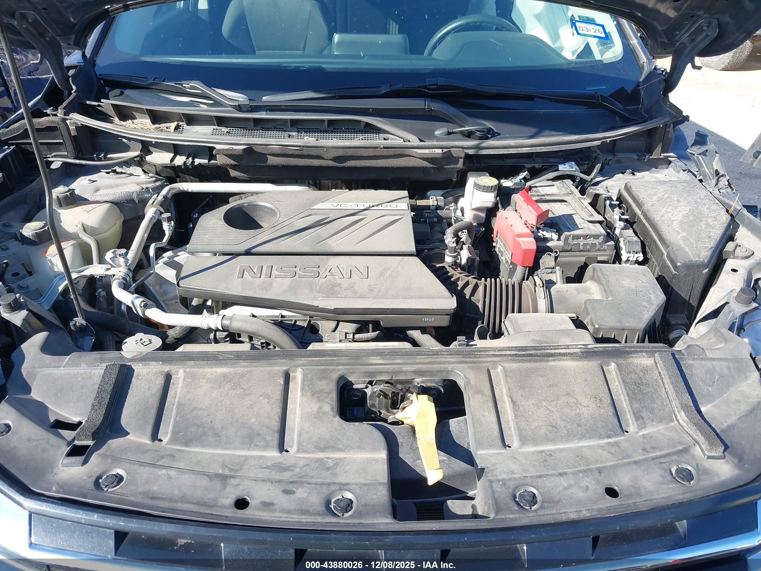 NISSAN ROGUE image 10