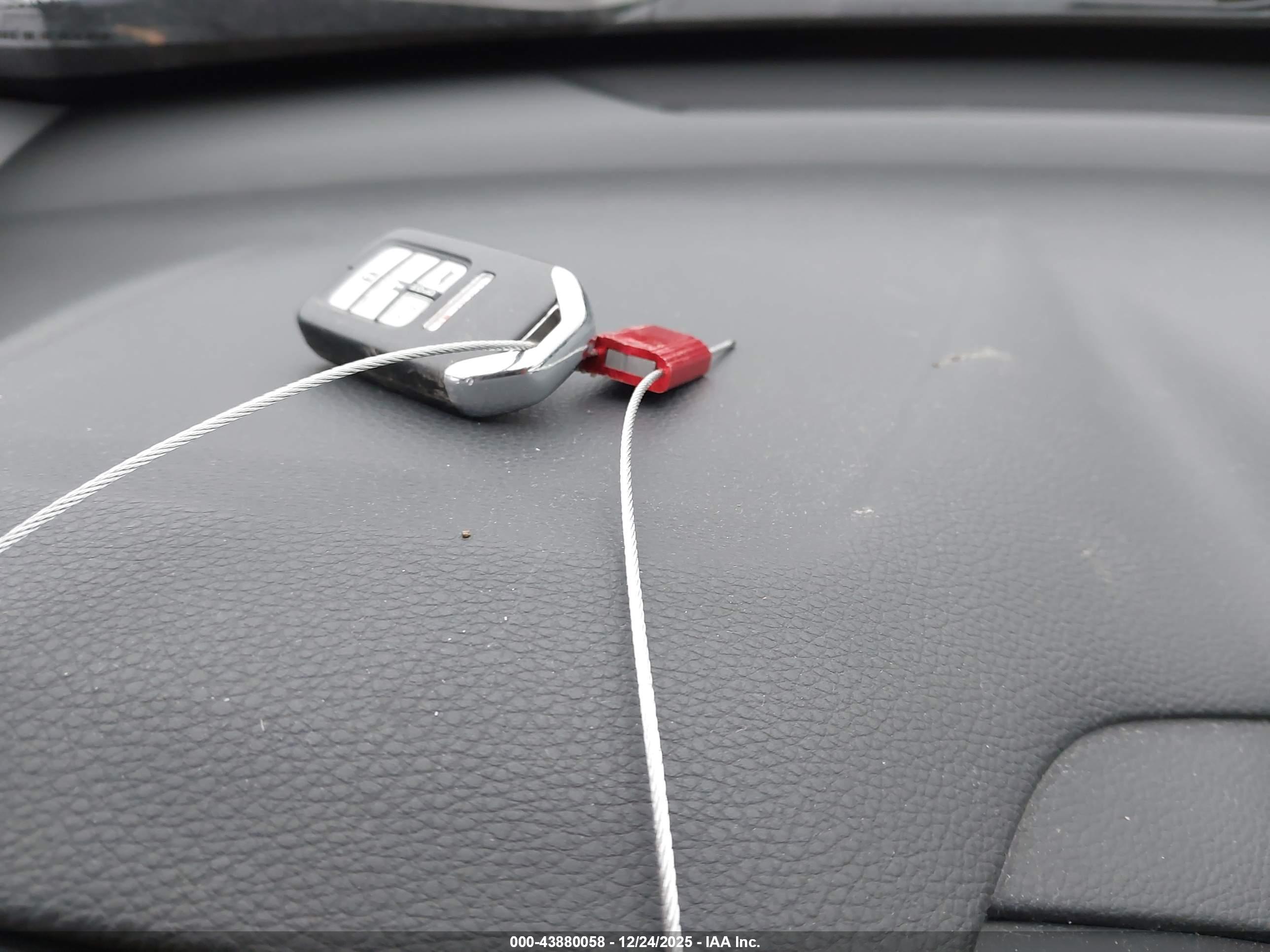 HONDA CR-V image 11