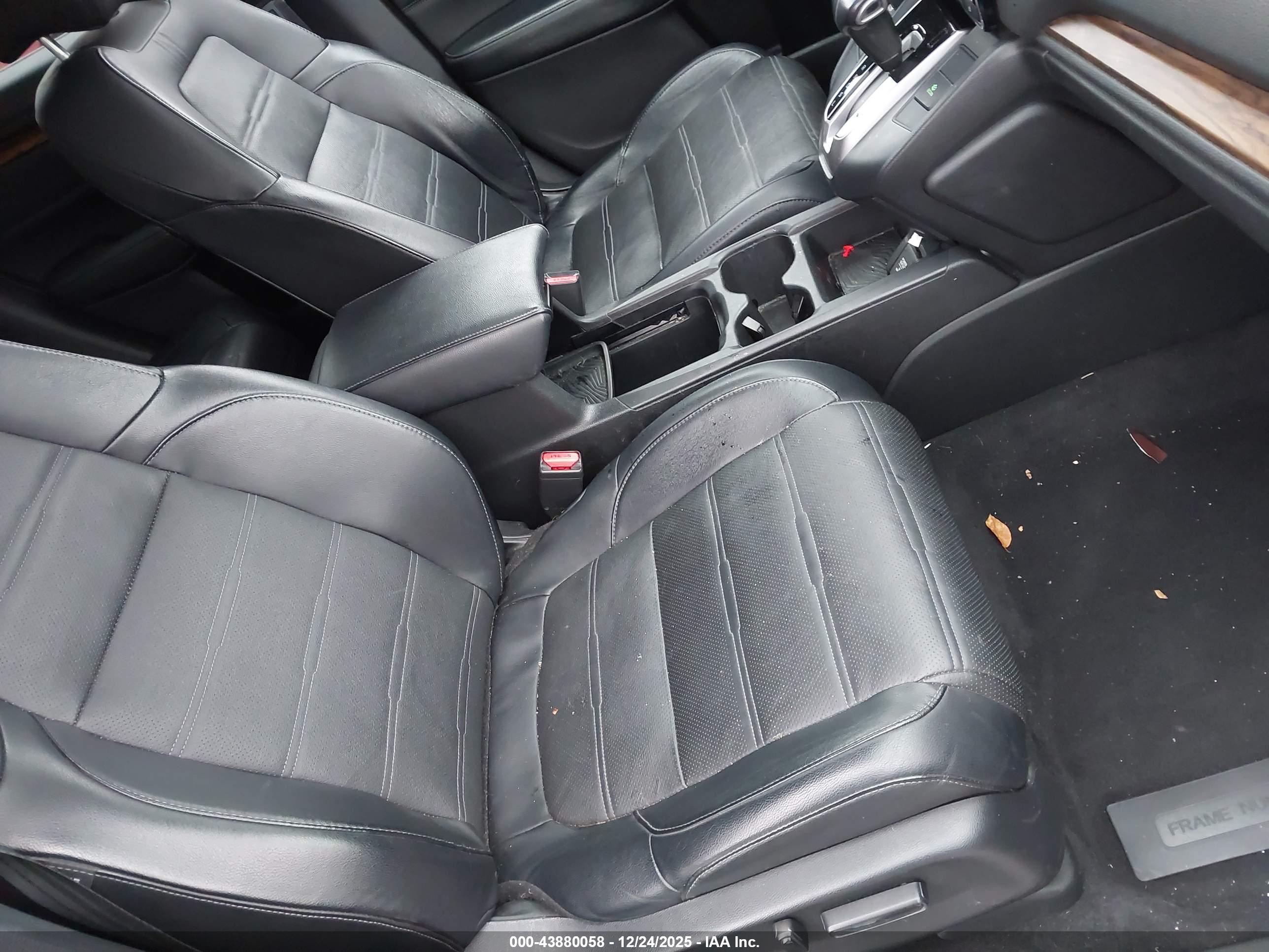 HONDA CR-V image 5