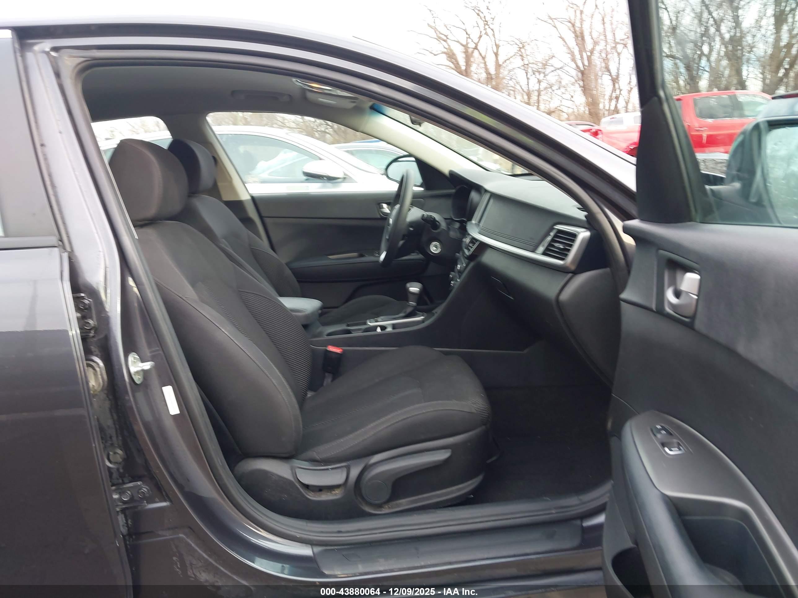KIA OPTIMA image 5