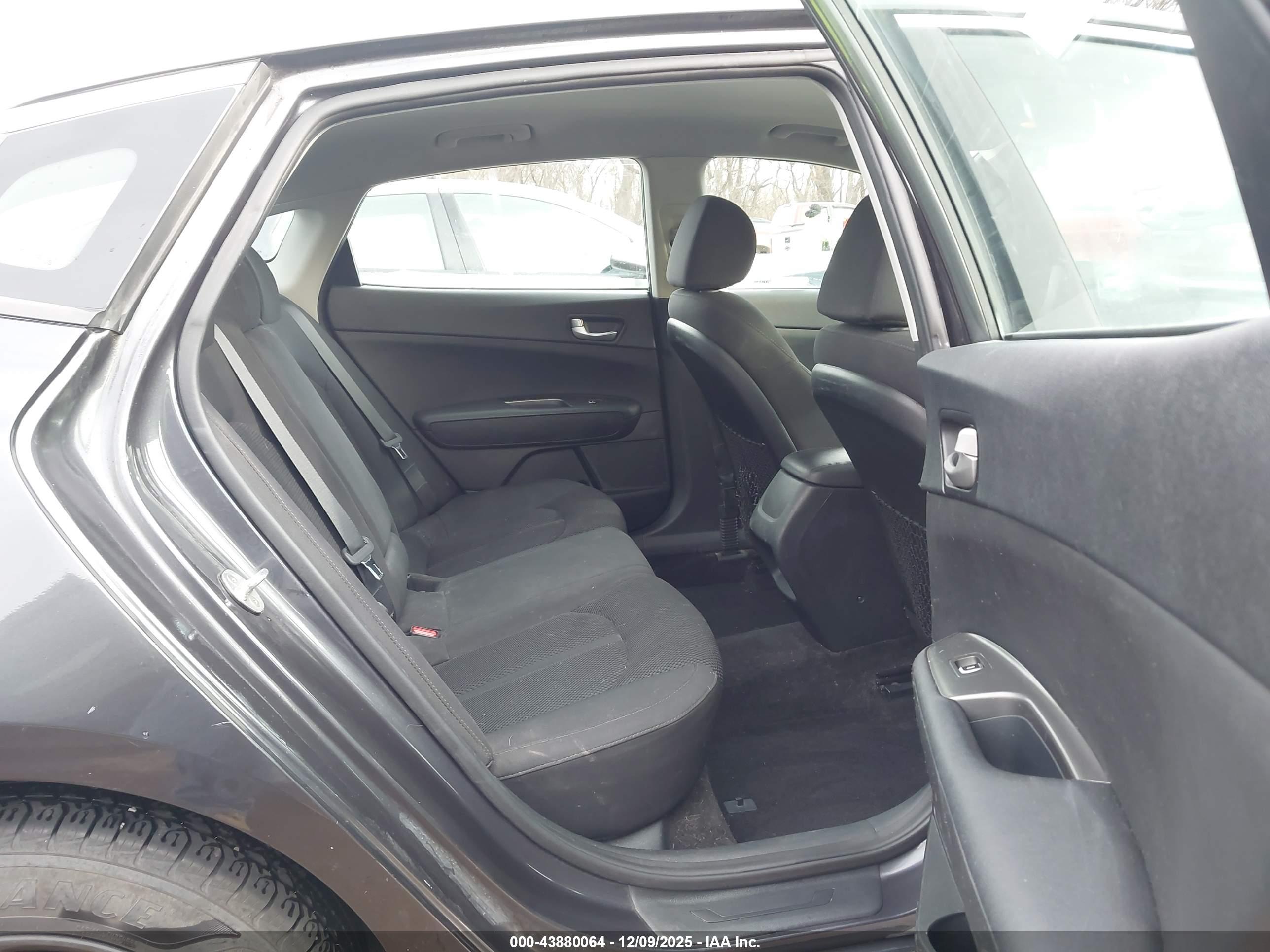 KIA OPTIMA image 8