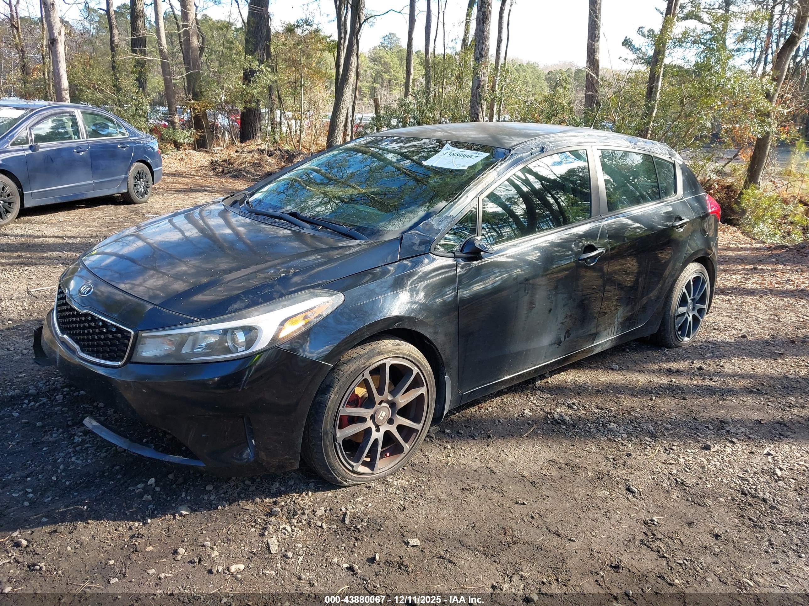 KIA FORTE image 2