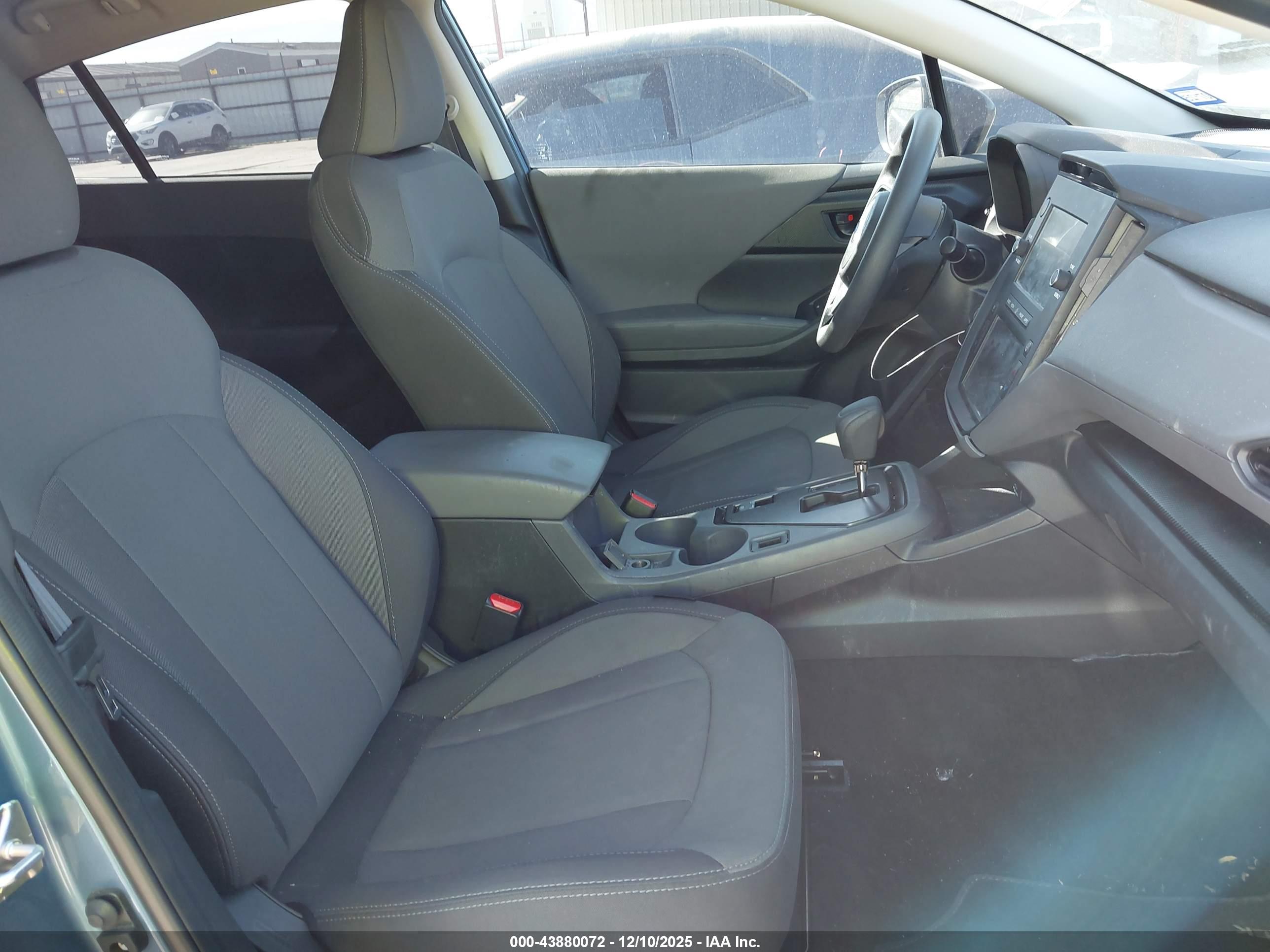 SUBARU CROSSTREK image 5