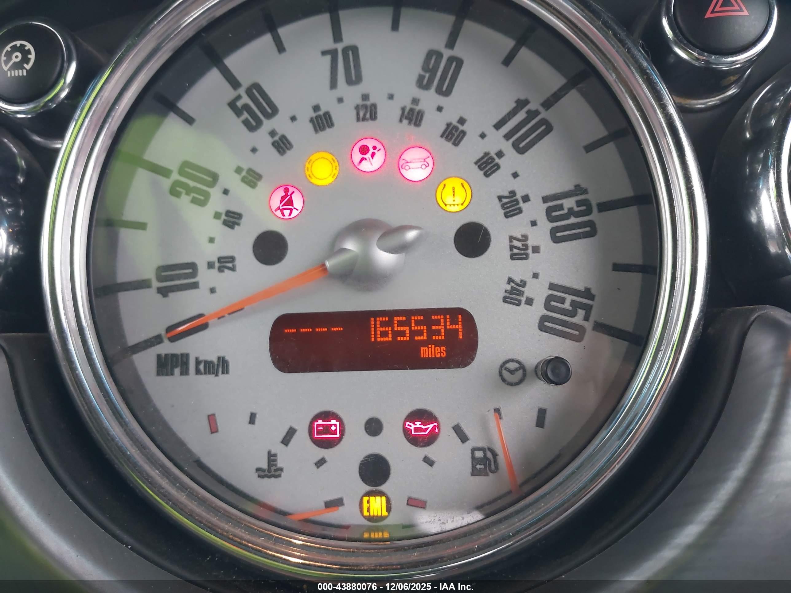 MINI COOPER image 7