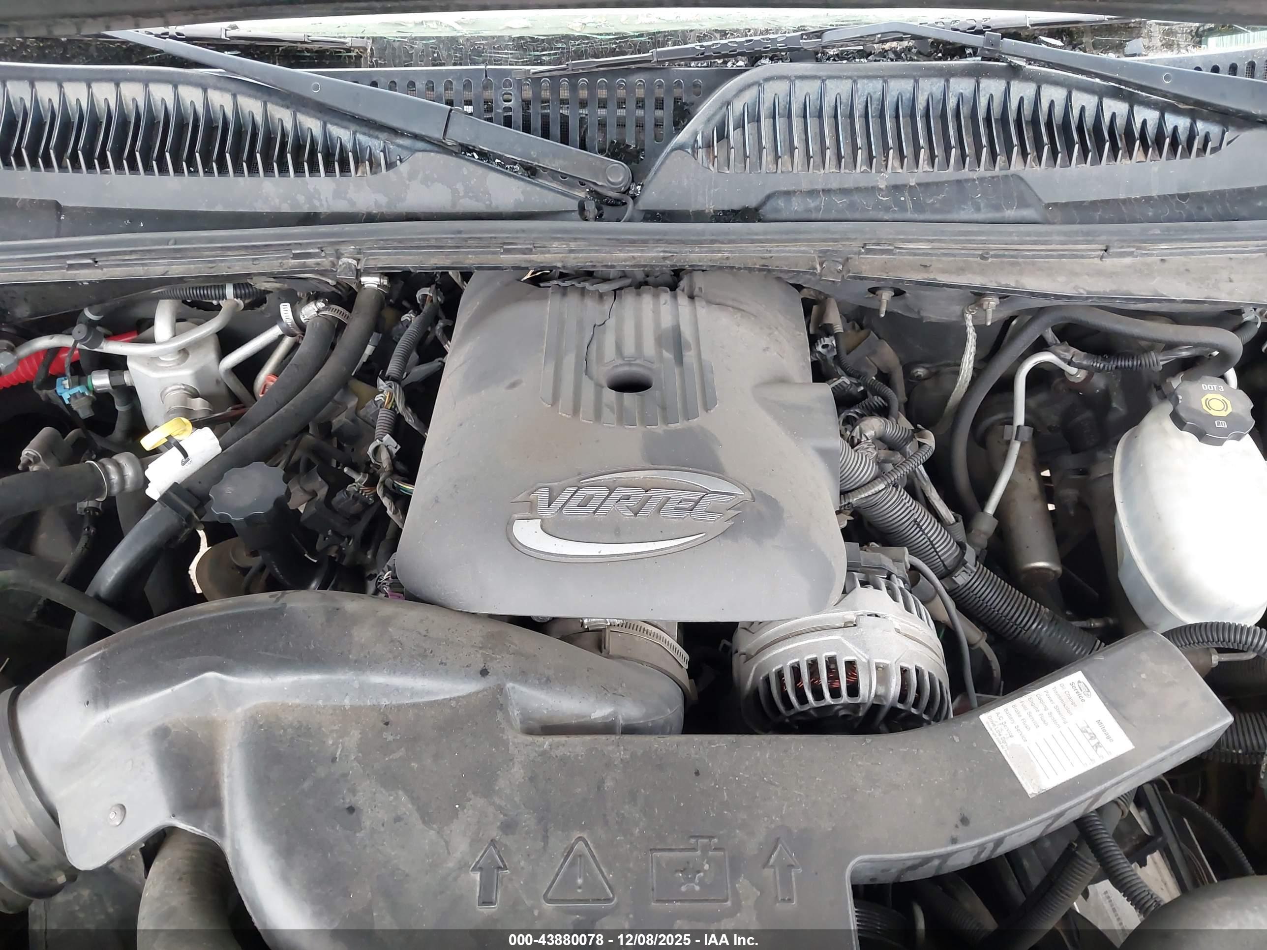 GMC YUKON image 10