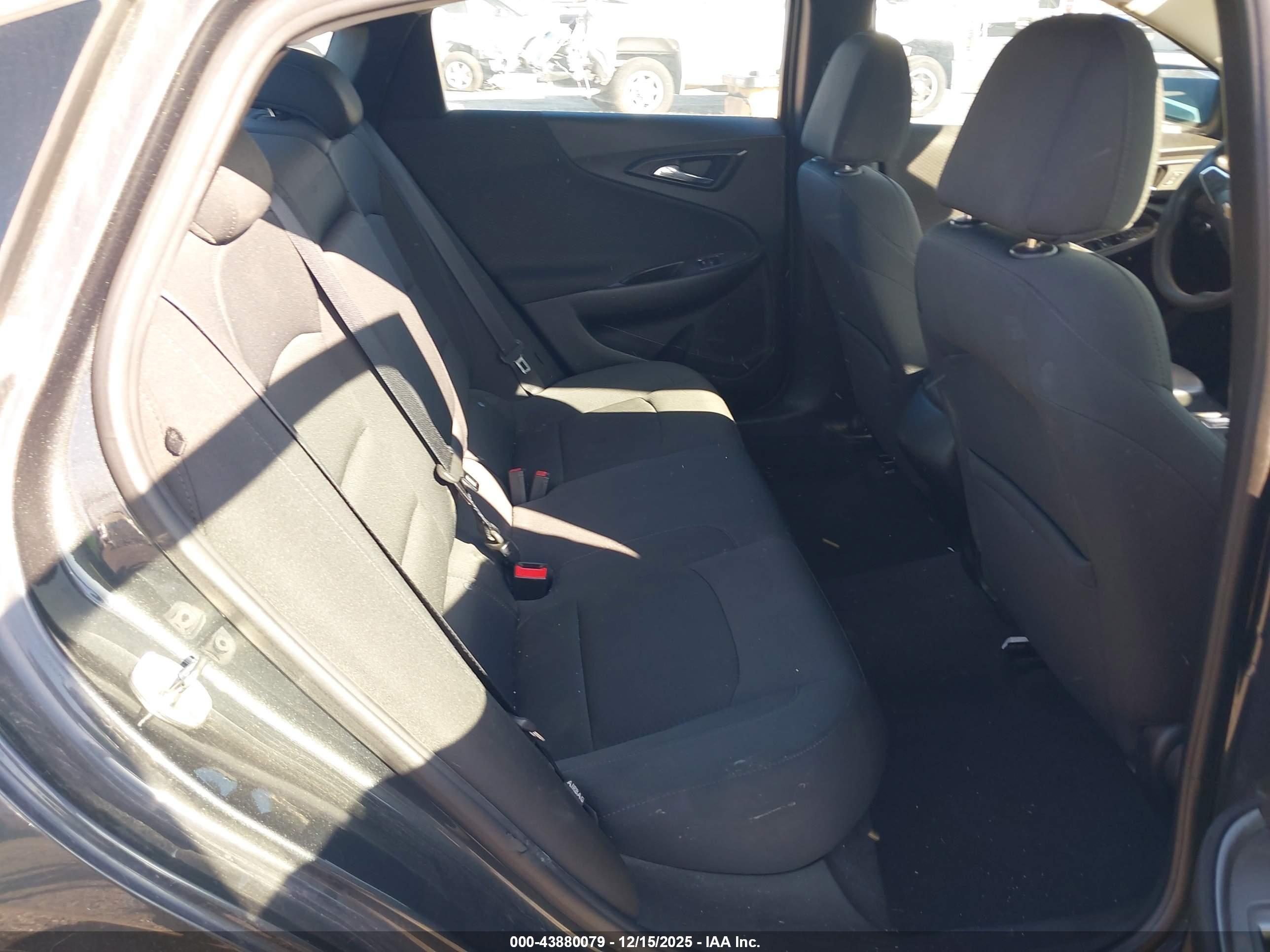 CHEVROLET MALIBU image 8