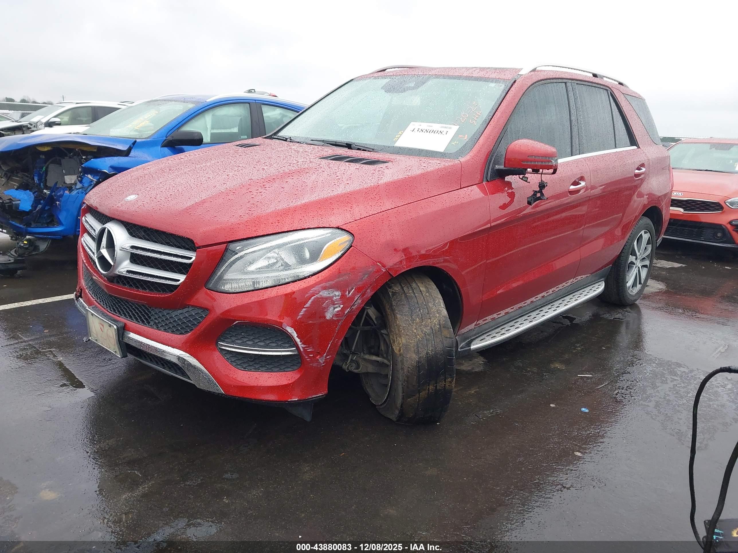 MERCEDES-BENZ GLE image 2
