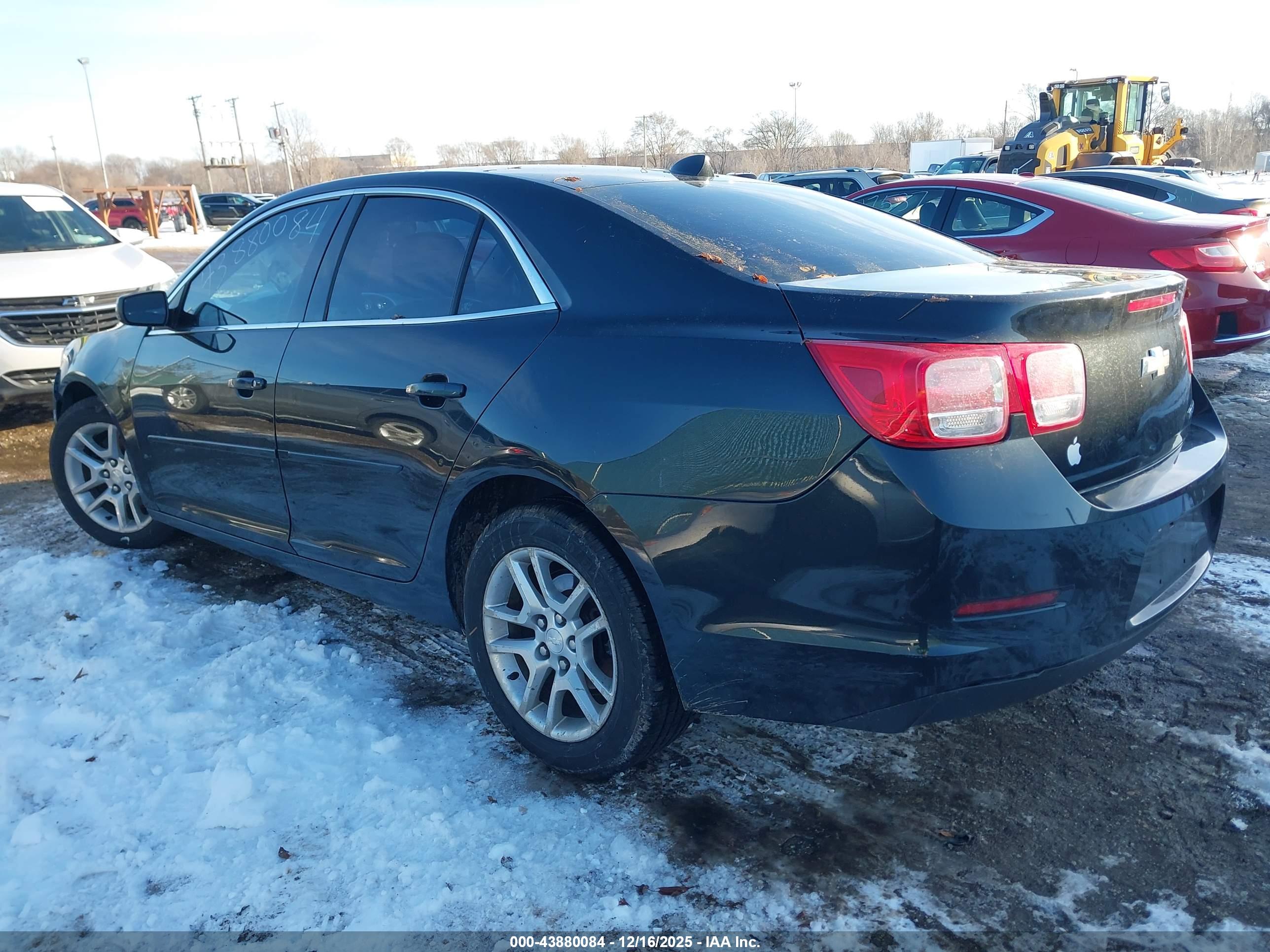 CHEVROLET MALIBU image 3