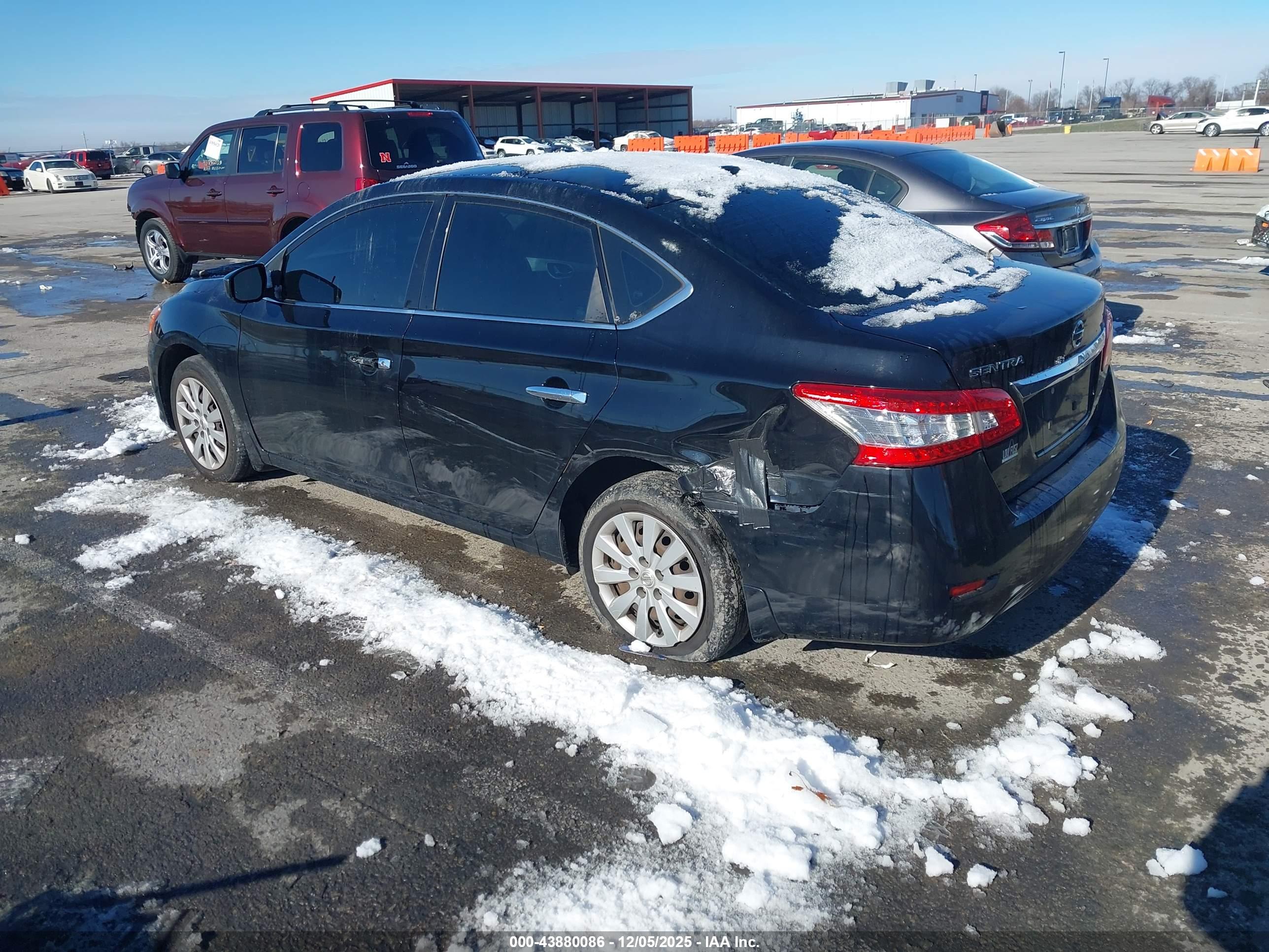NISSAN SENTRA image 3