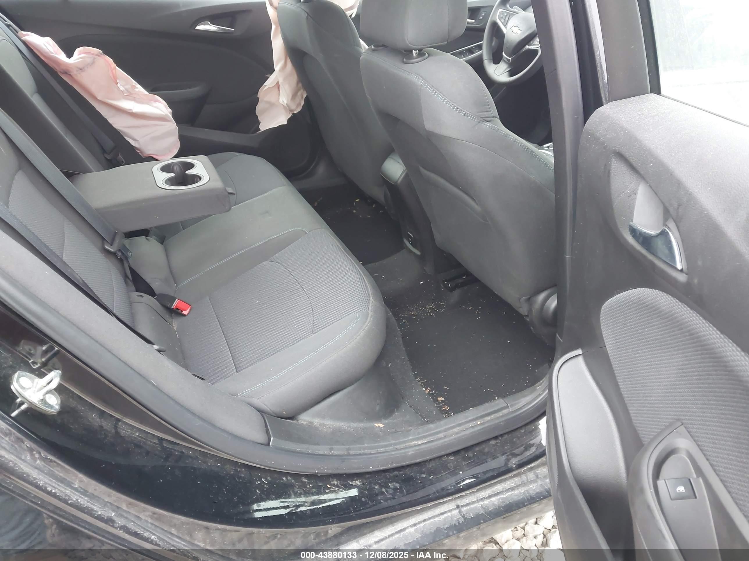 CHEVROLET CRUZE image 8