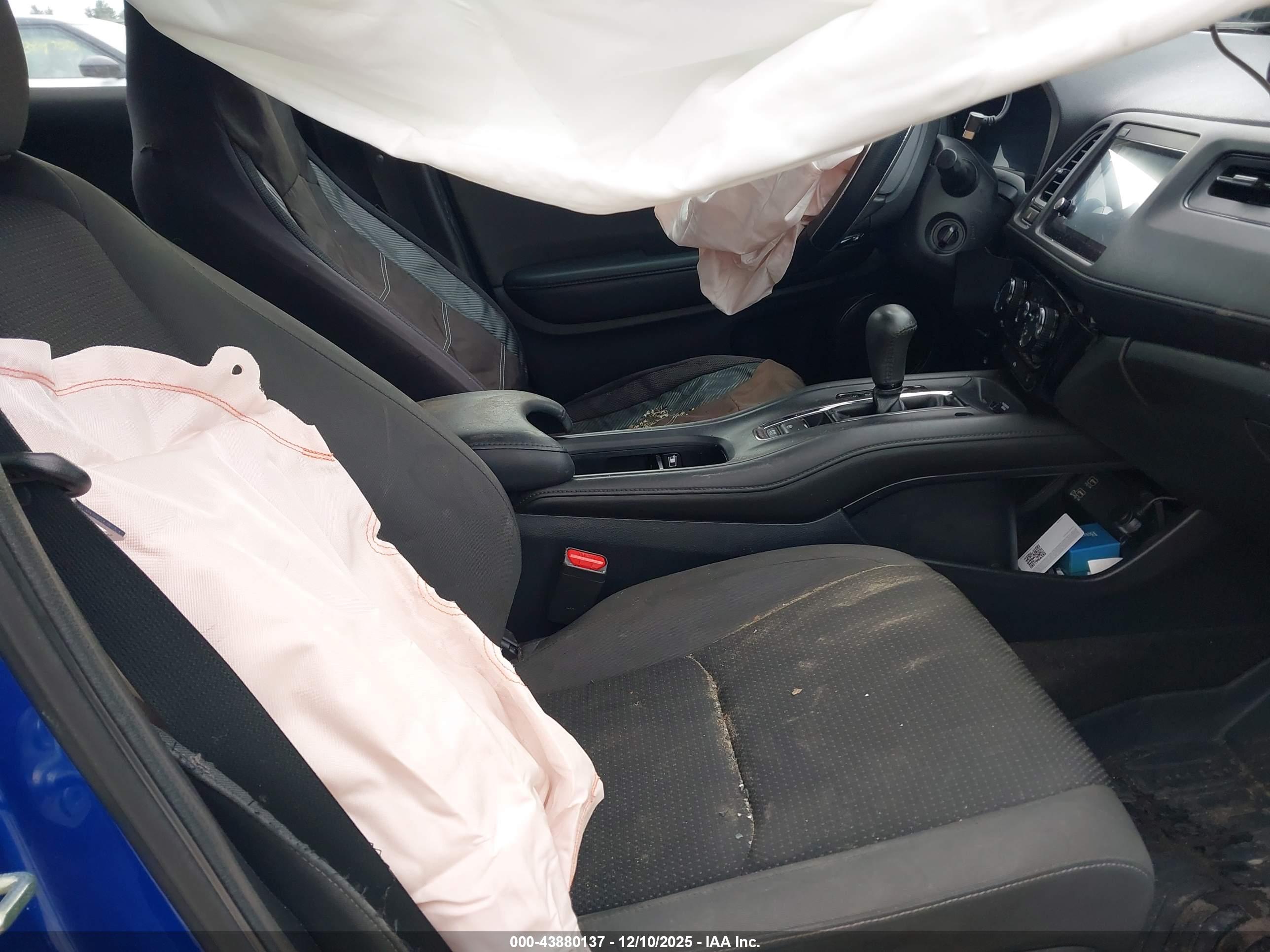 HONDA HR-V image 5