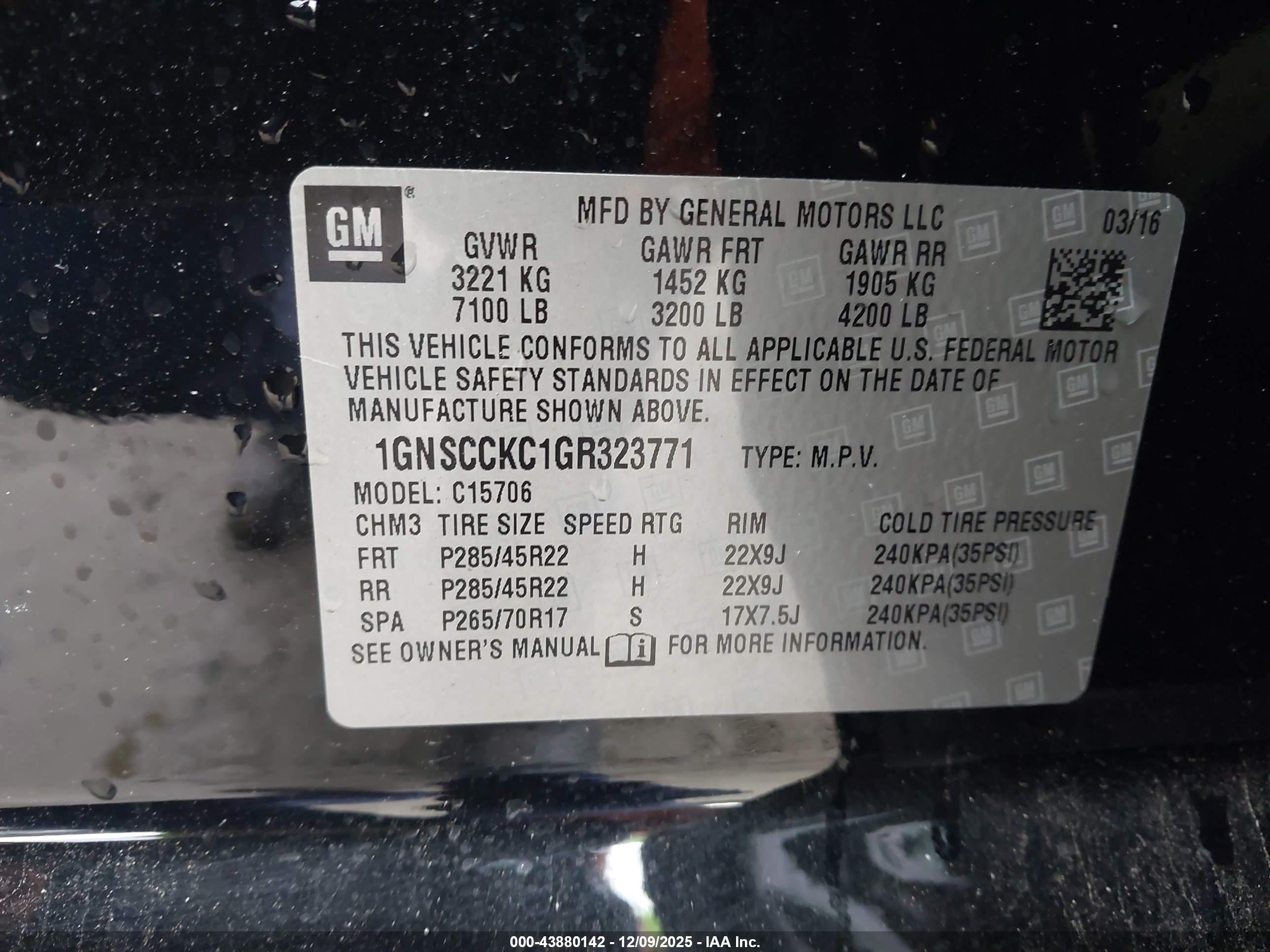 CHEVROLET TAHOE image 9
