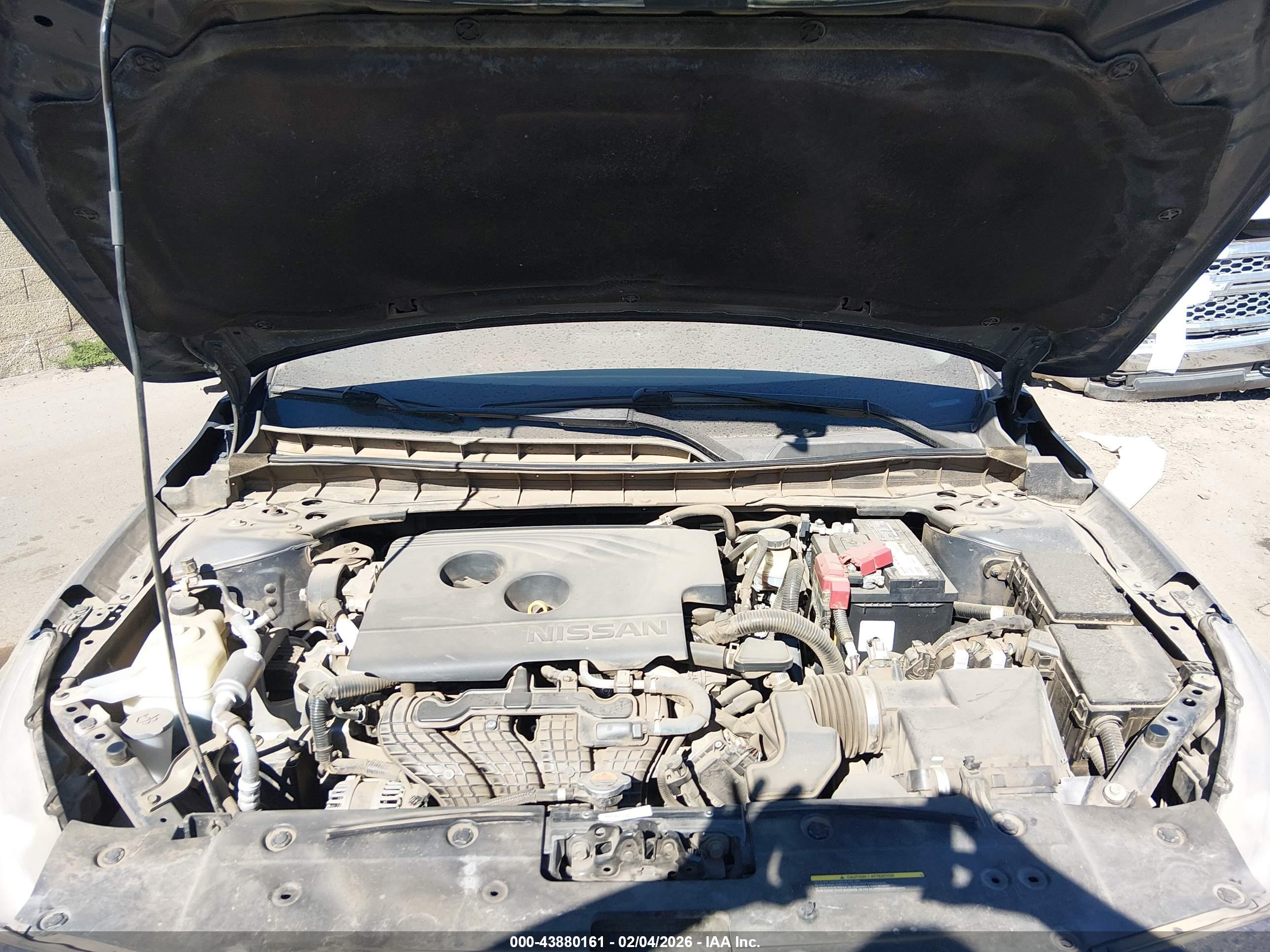 NISSAN ALTIMA image 10