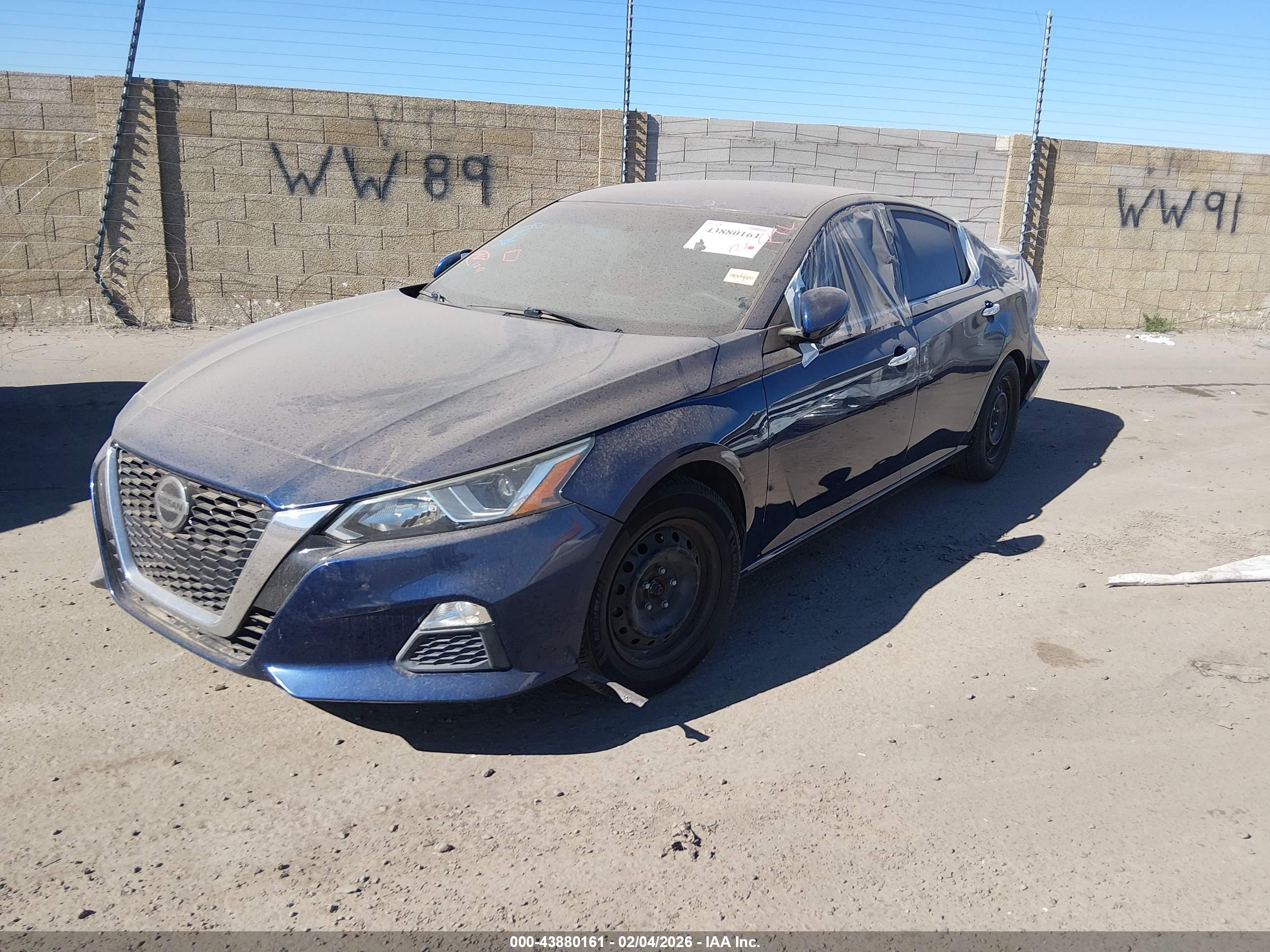 NISSAN ALTIMA image 2
