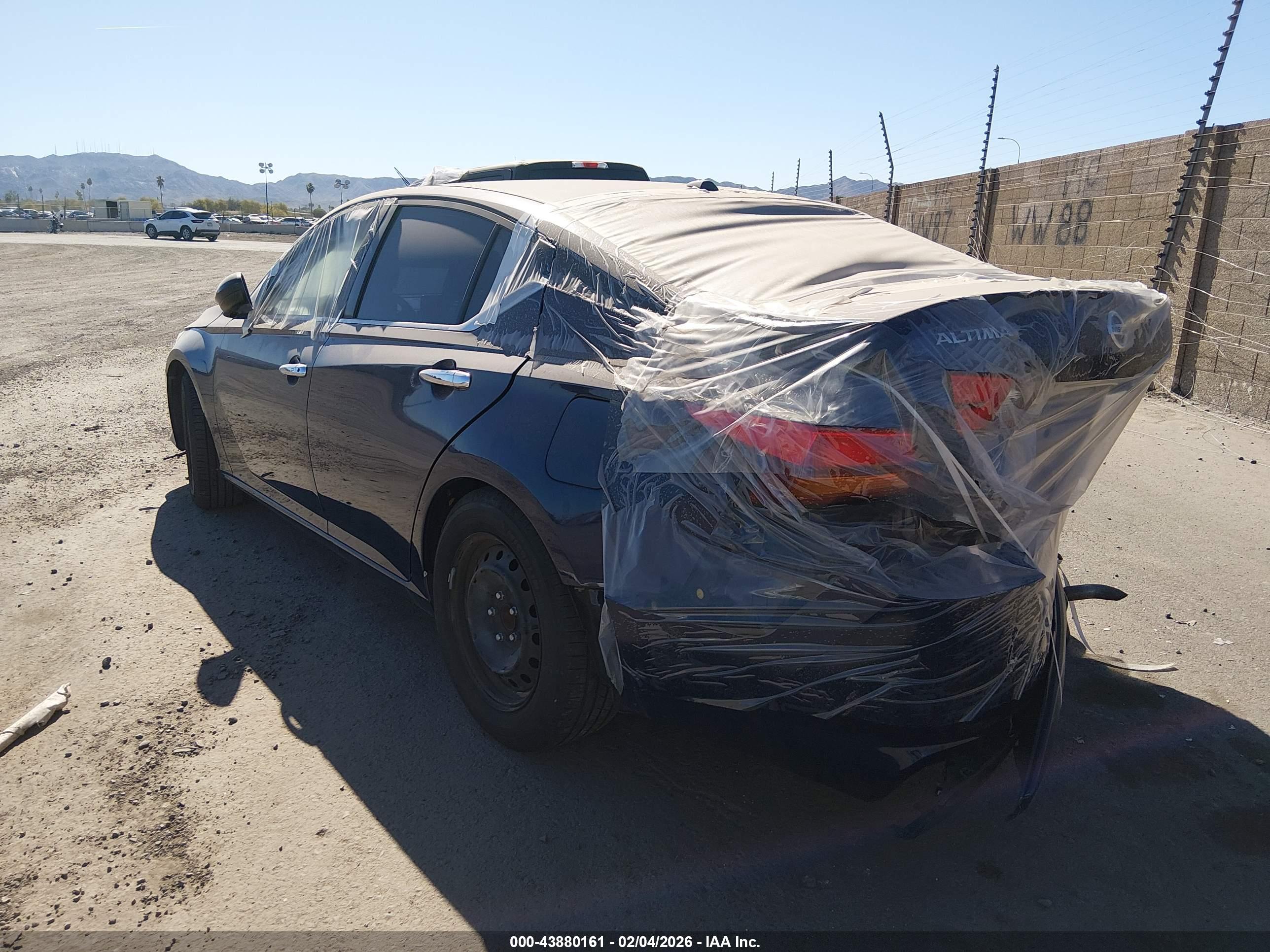 NISSAN ALTIMA image 3