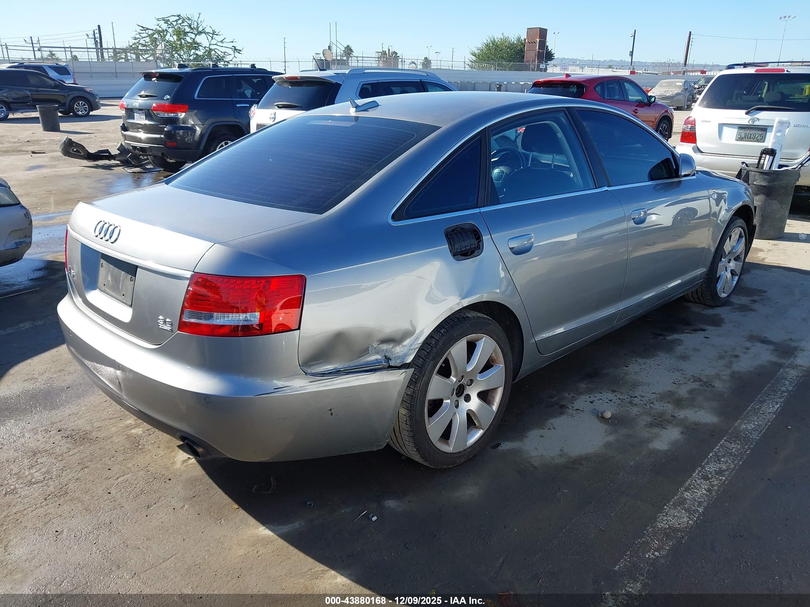 AUDI A6 image 4