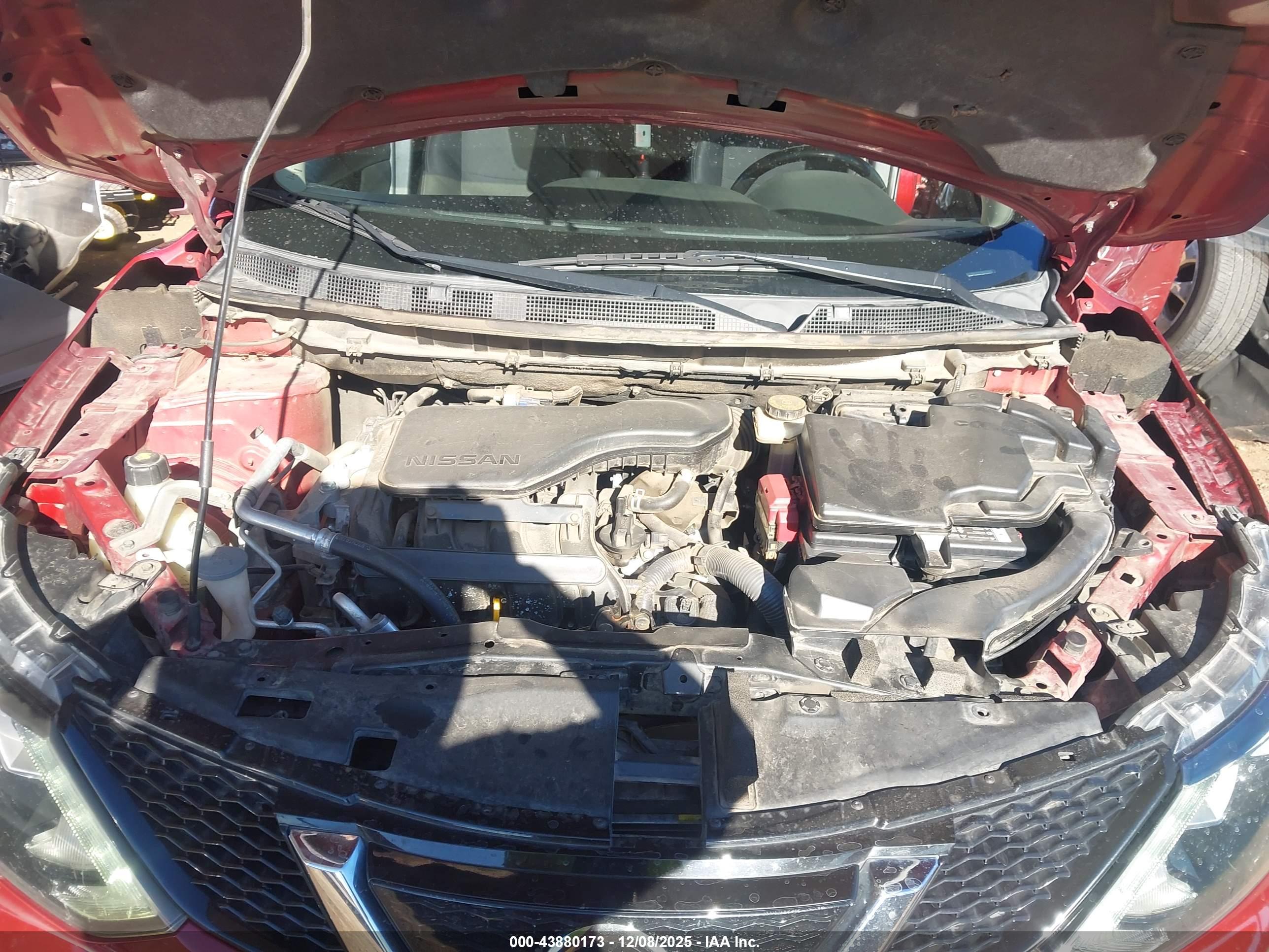 NISSAN ROGUE image 10
