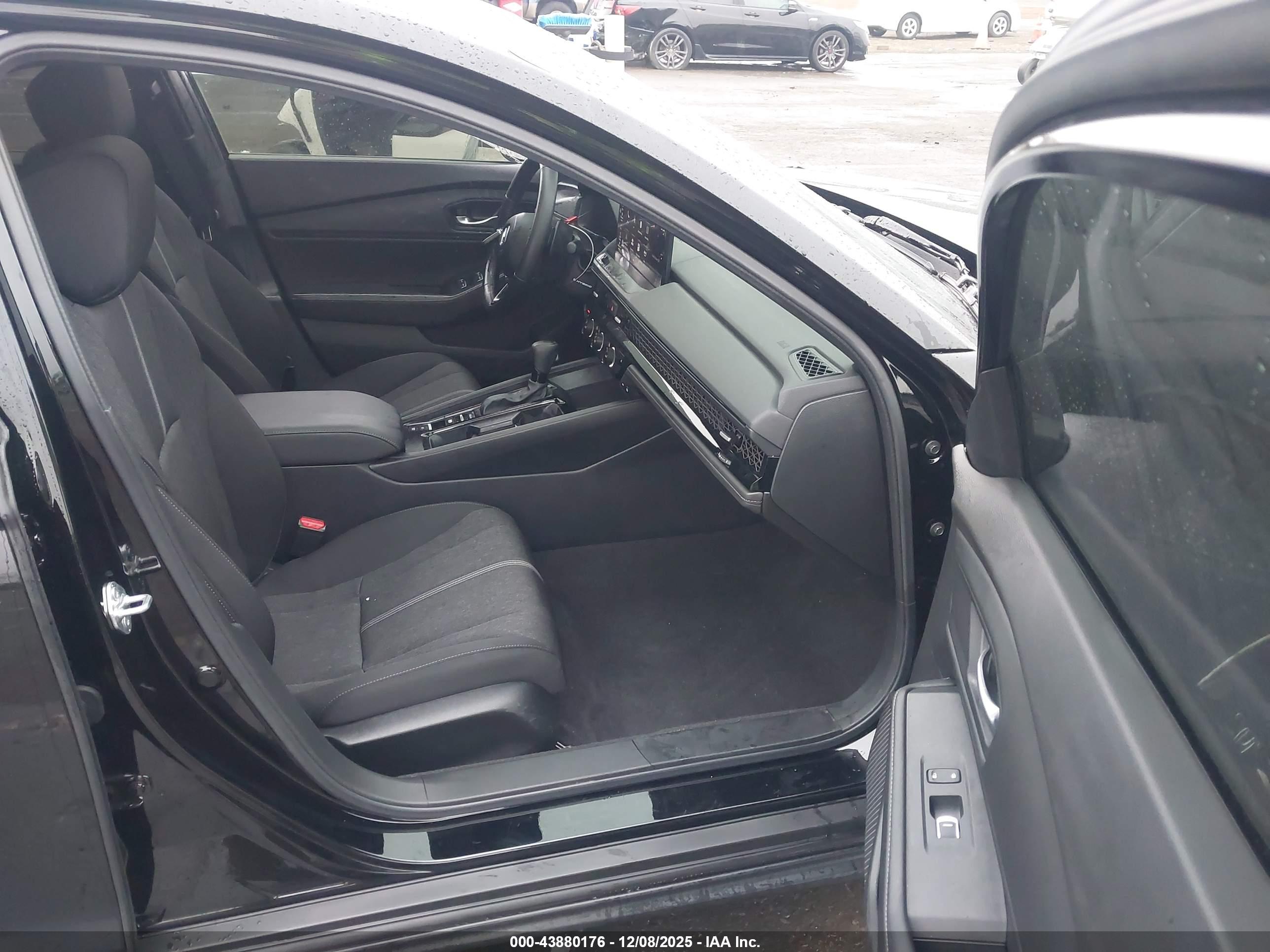 HONDA ACCORD image 5