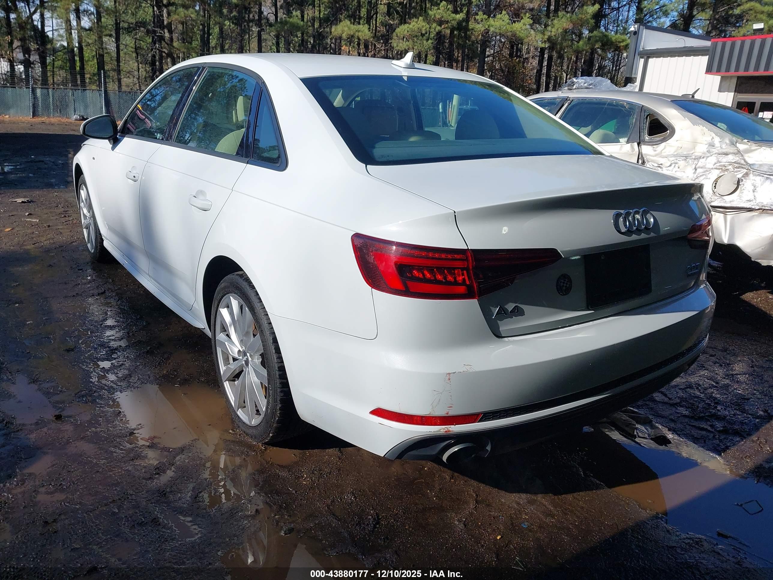 AUDI A4 image 3