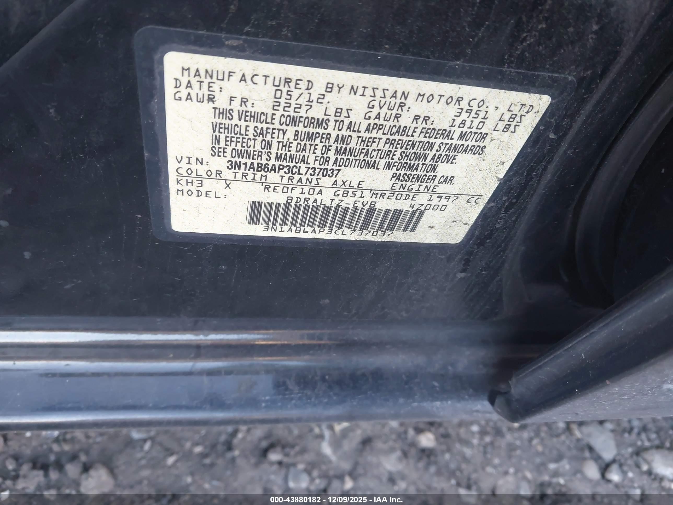 NISSAN SENTRA image 9