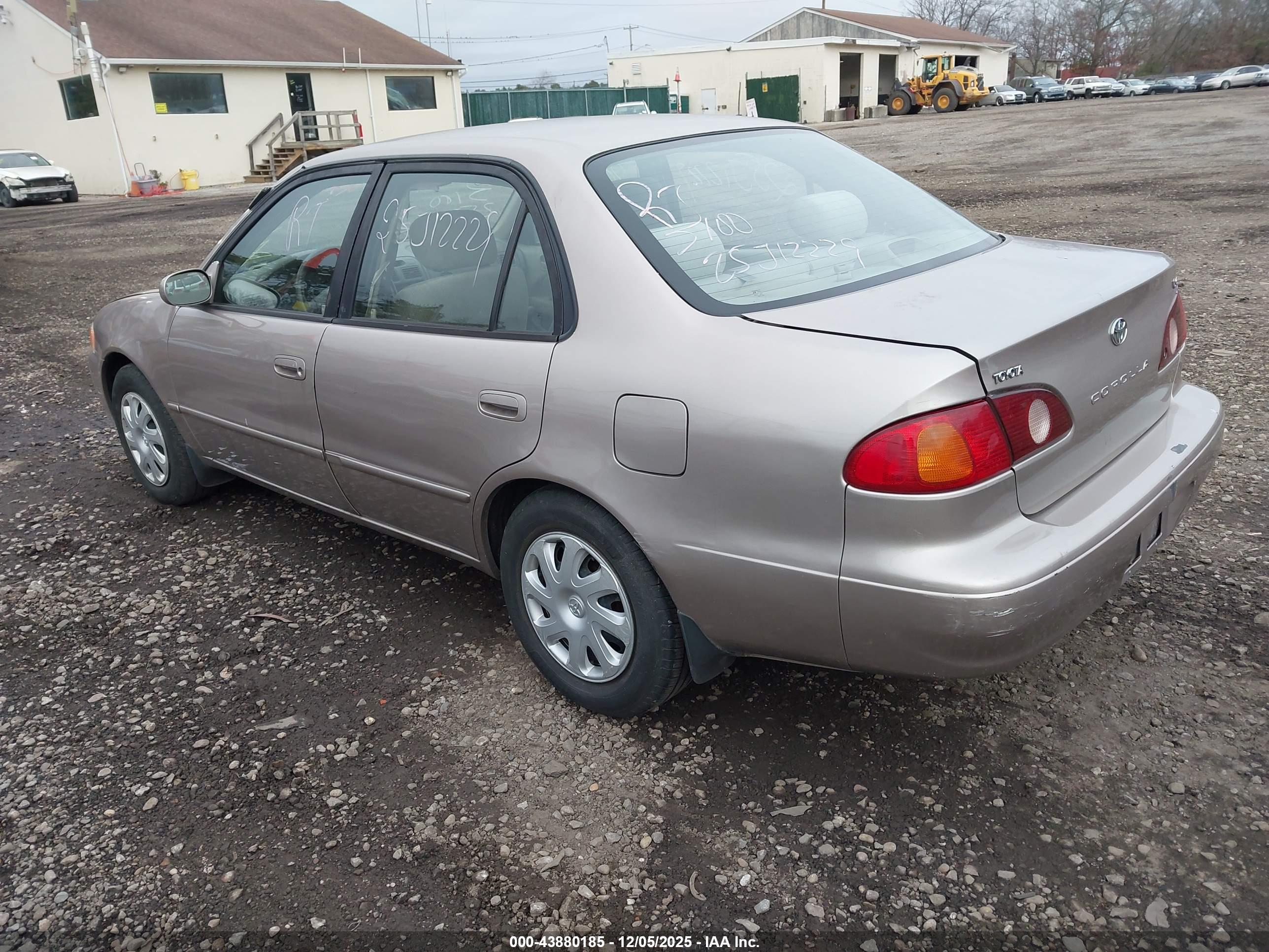 TOYOTA COROLLA image 3