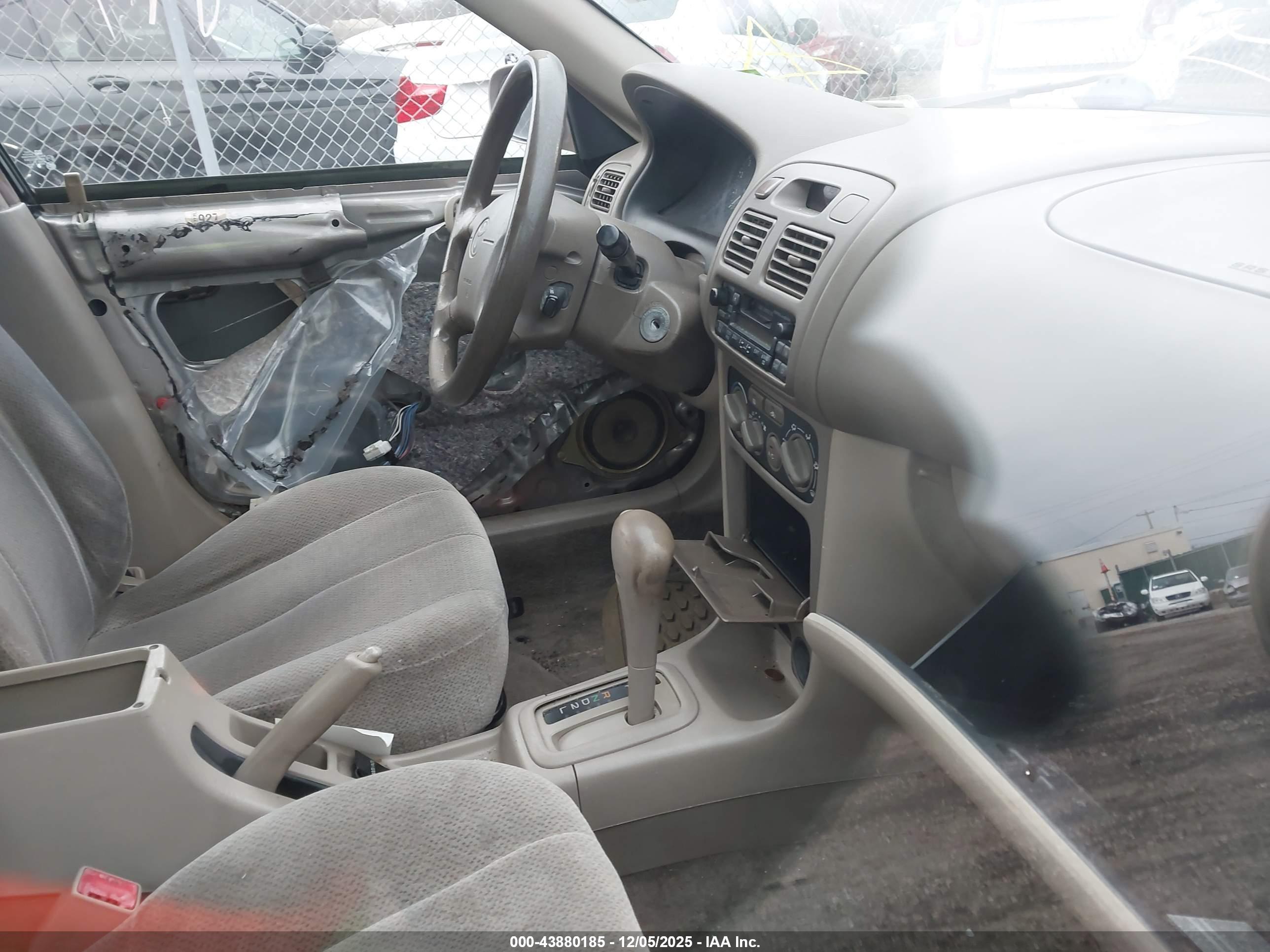 TOYOTA COROLLA image 5