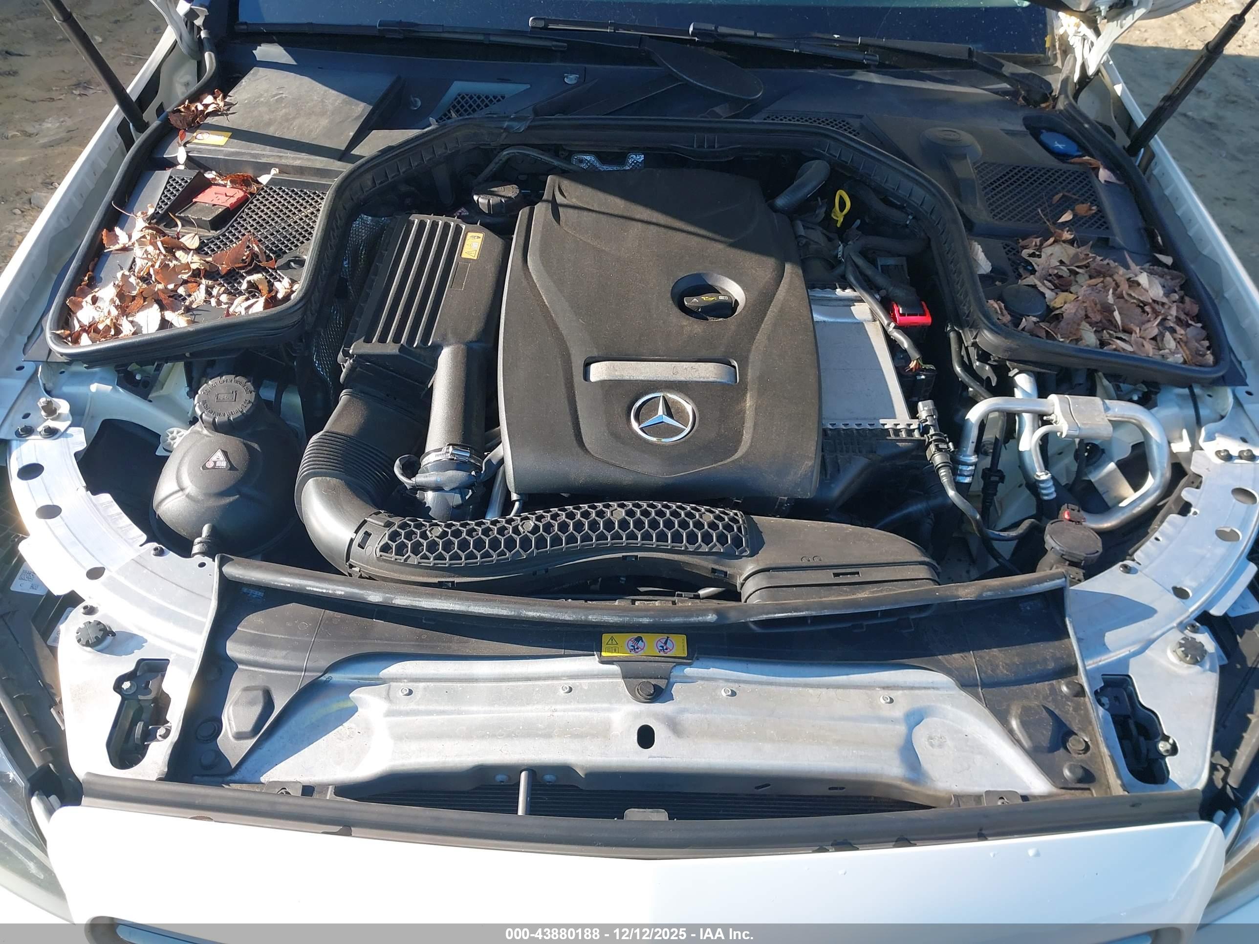 MERCEDES-BENZ C image 10