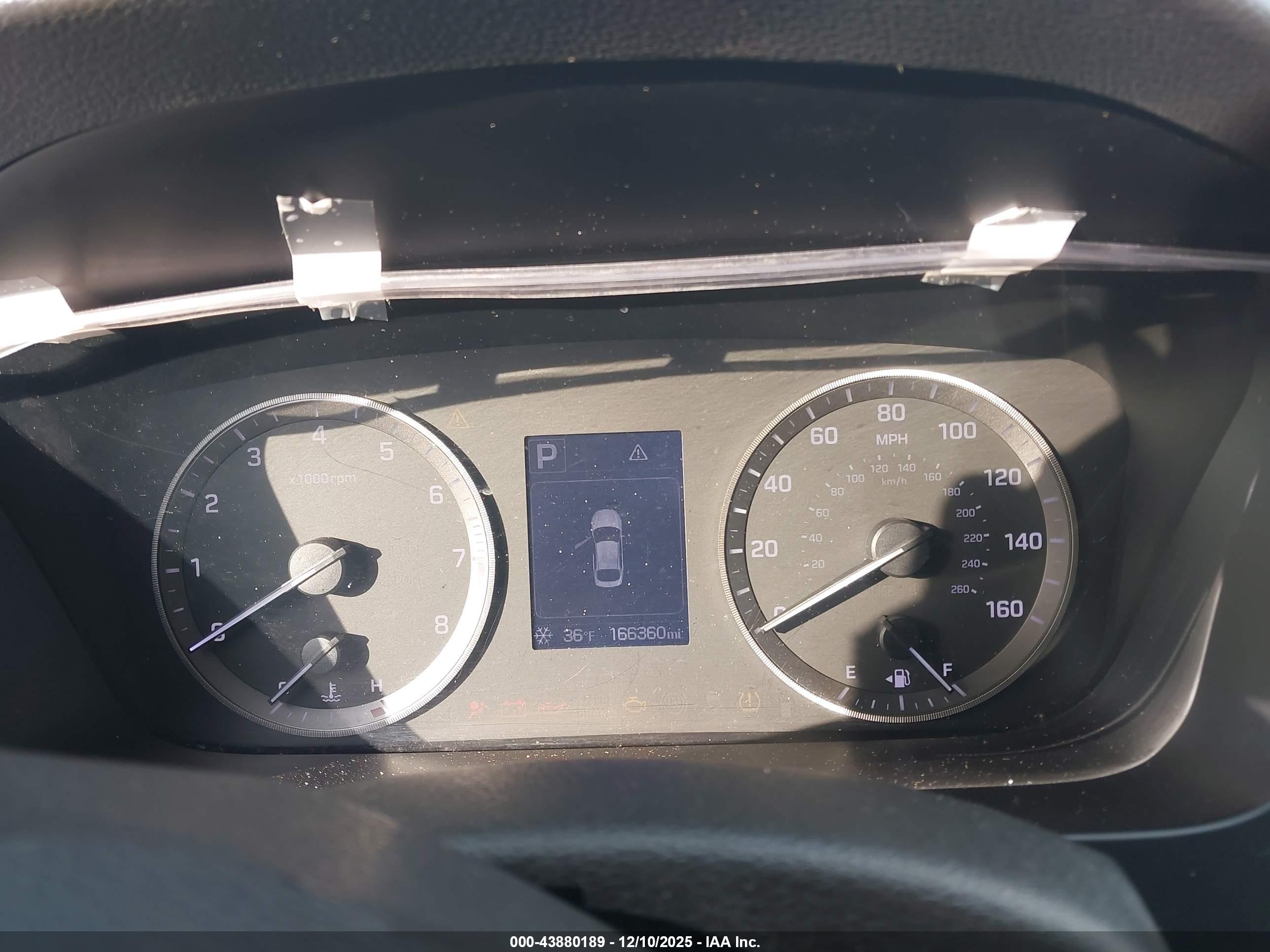 HYUNDAI SONATA image 7
