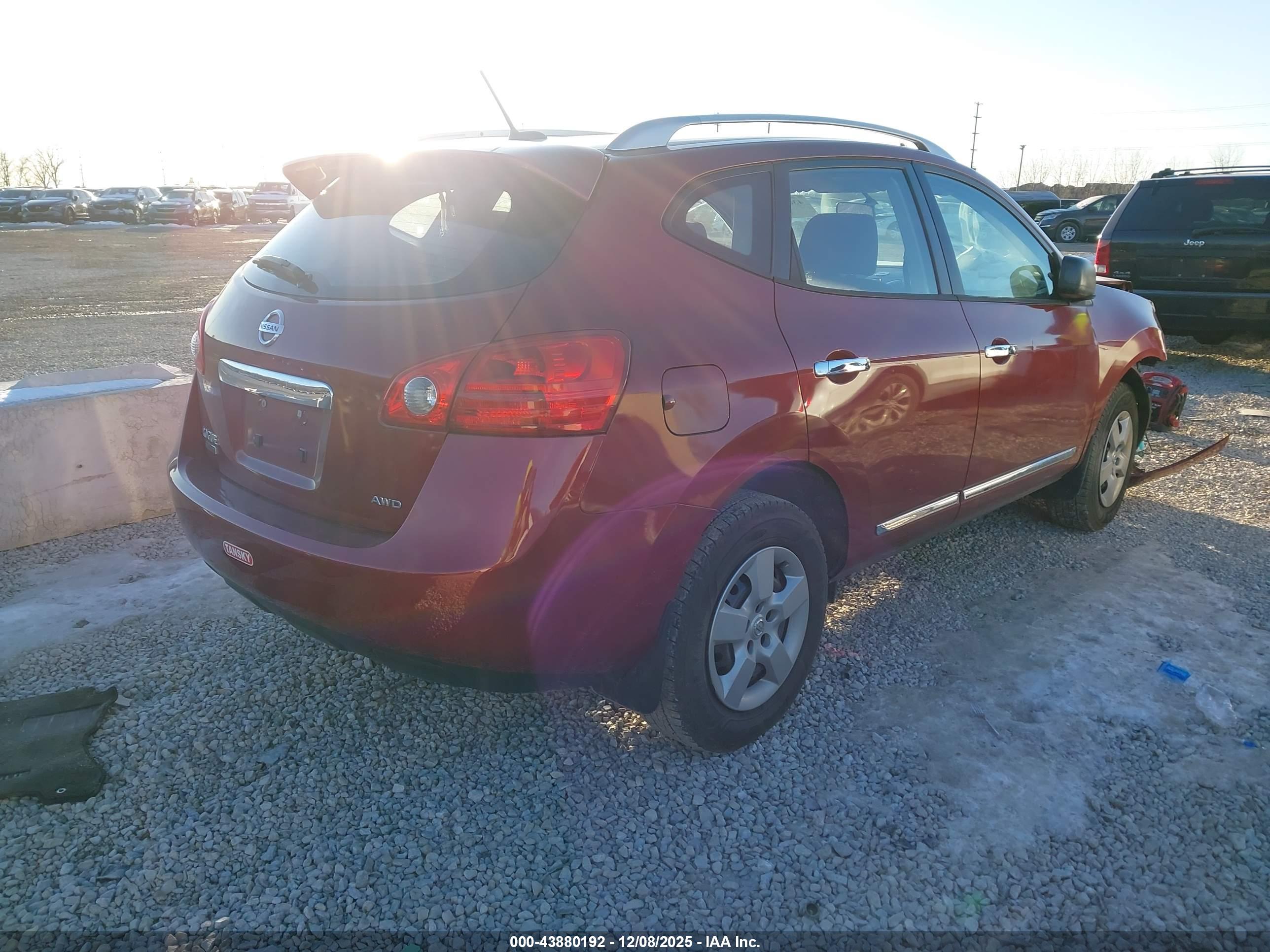 NISSAN ROGUE image 4