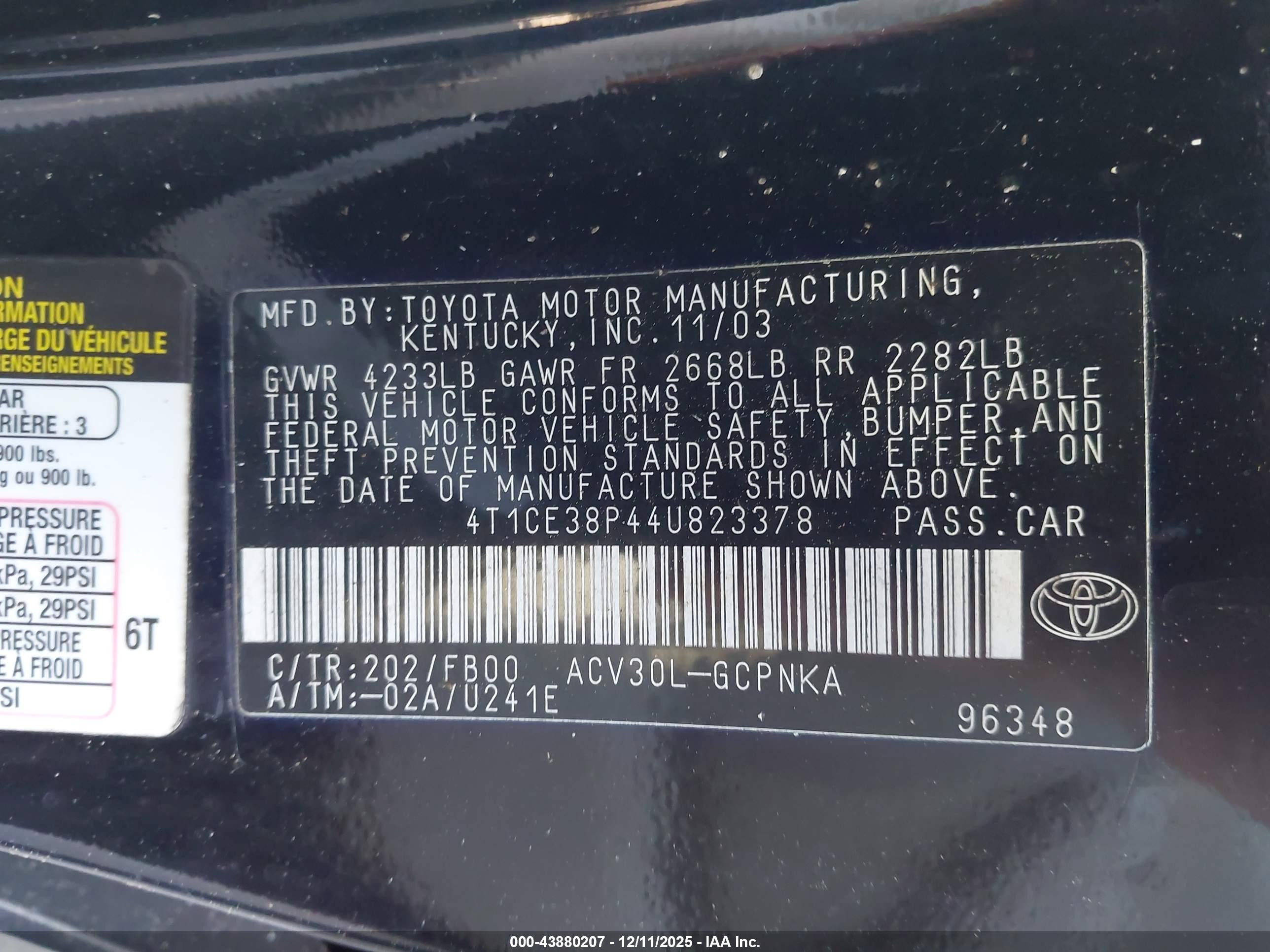 TOYOTA CAMRY image 9