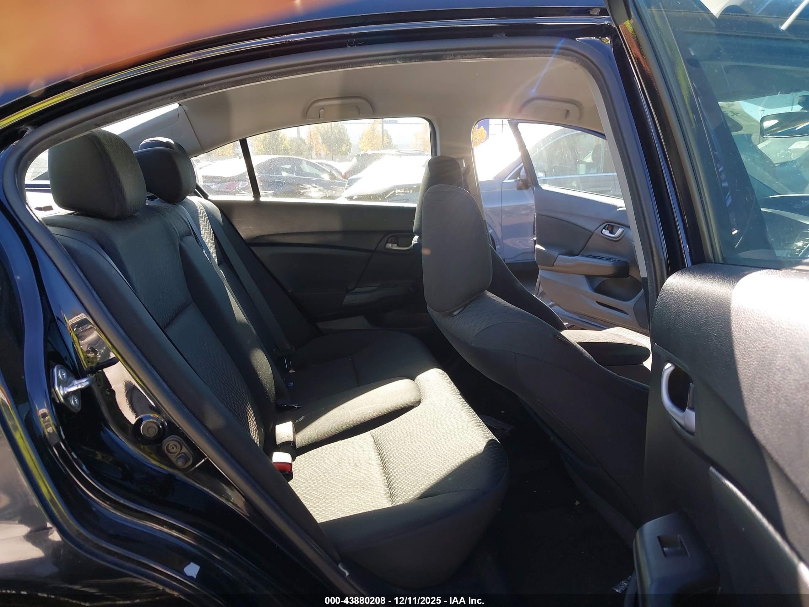 HONDA CIVIC image 8