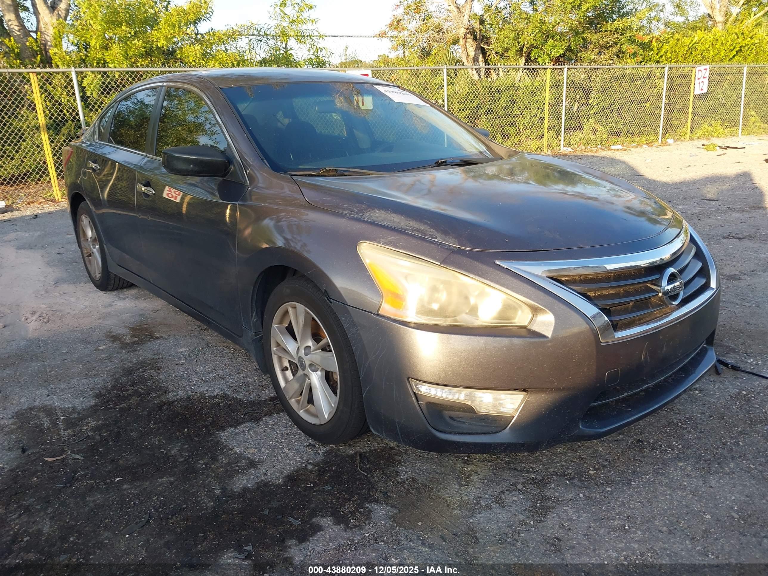 NISSAN ALTIMA image 6