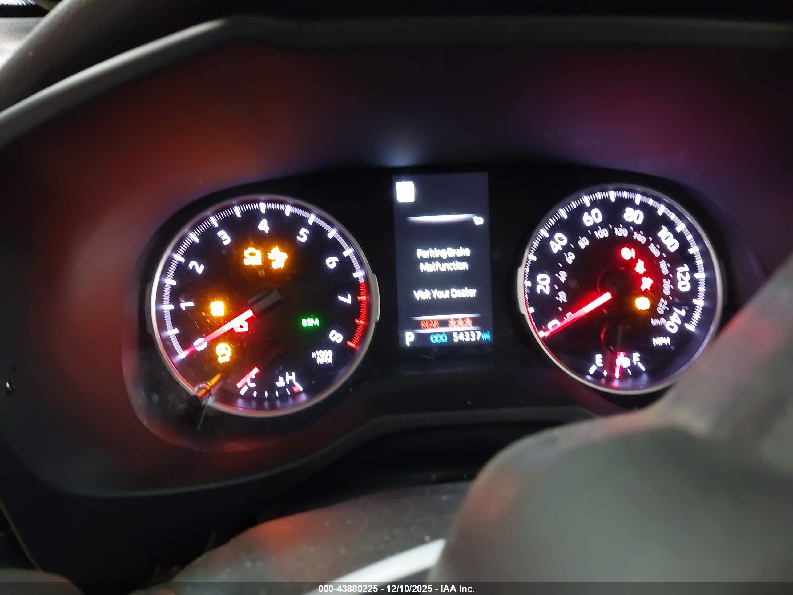 TOYOTA RAV4 image 7