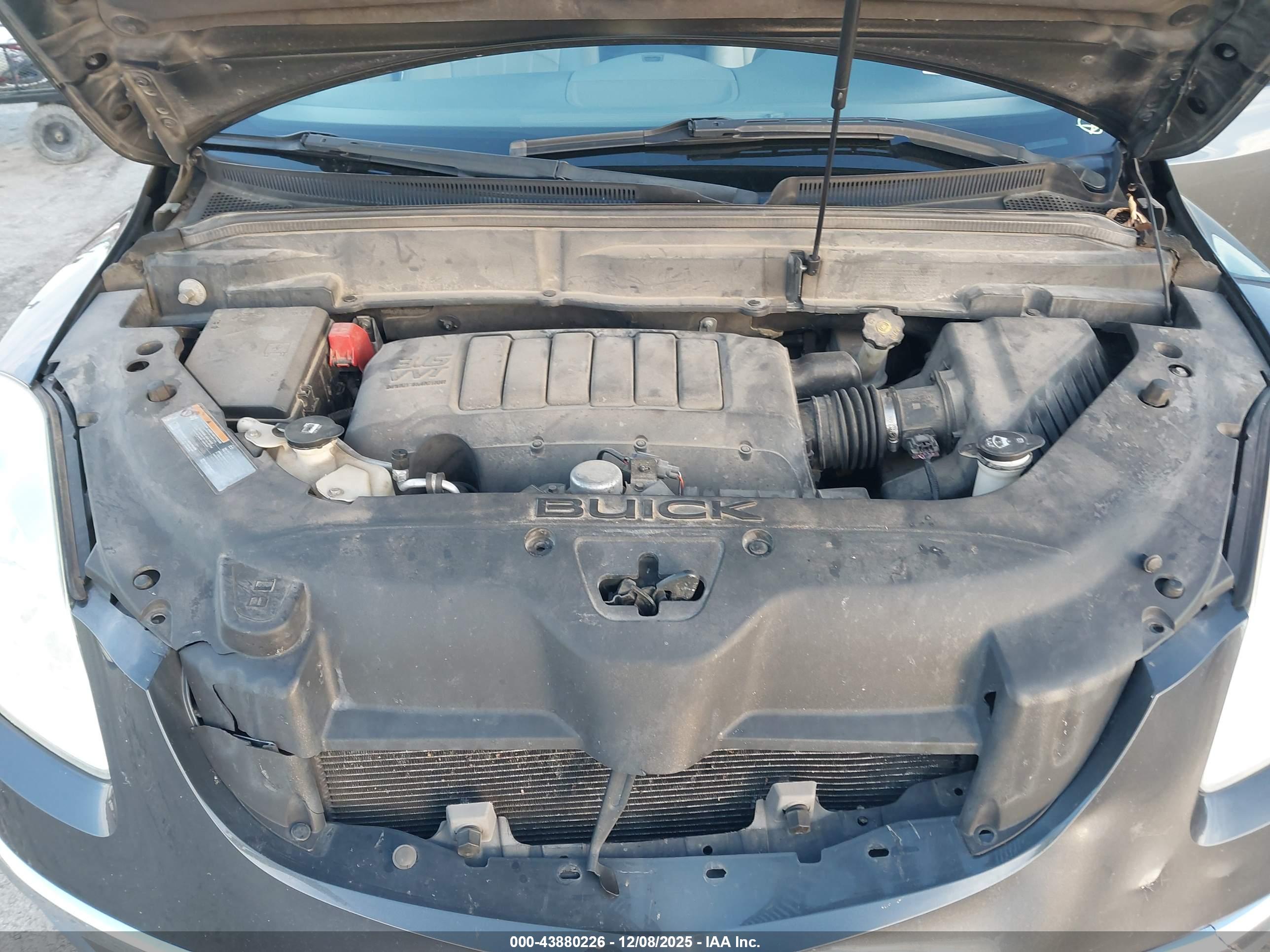BUICK ENCLAVE image 10