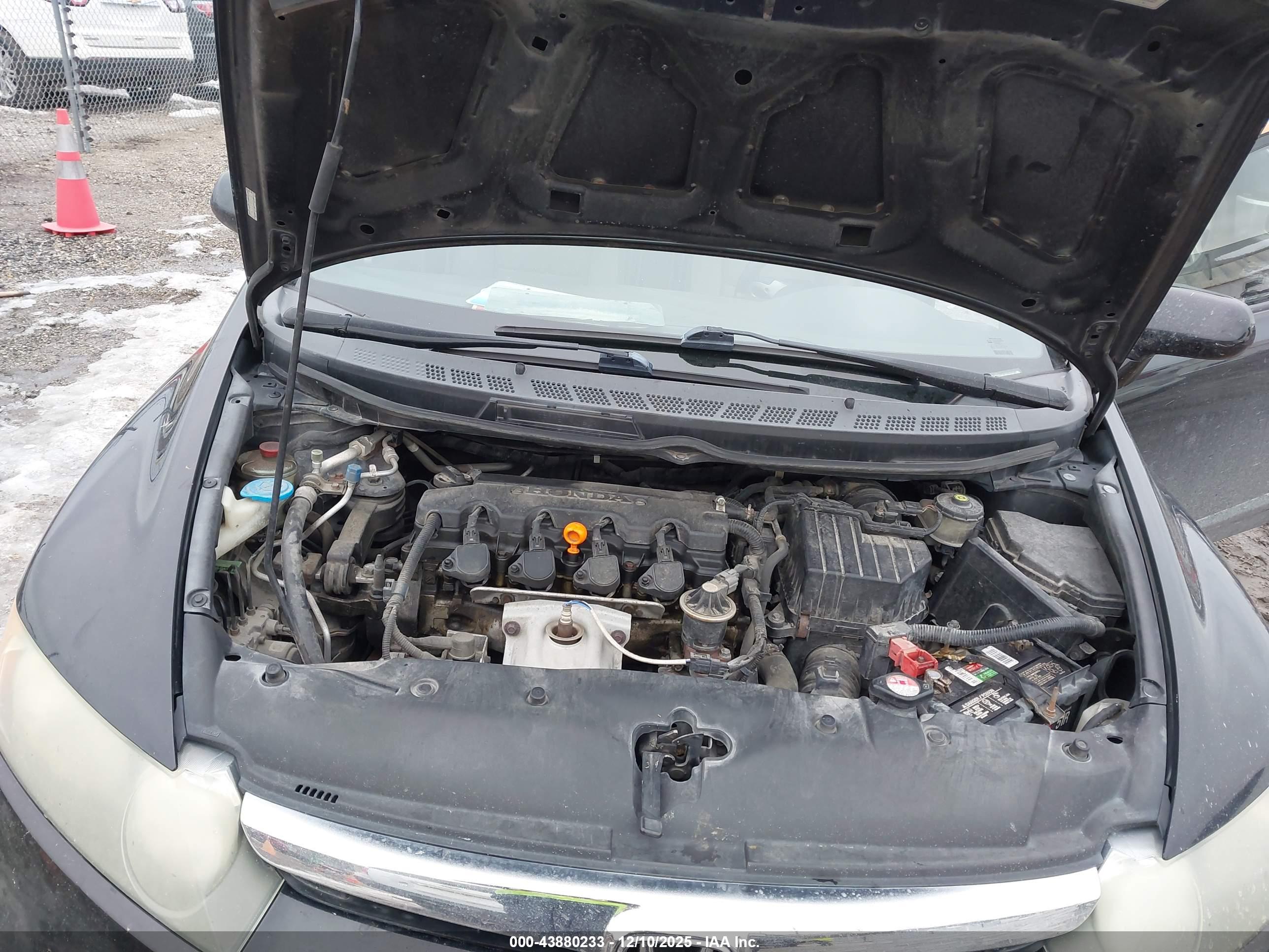 HONDA CIVIC image 10