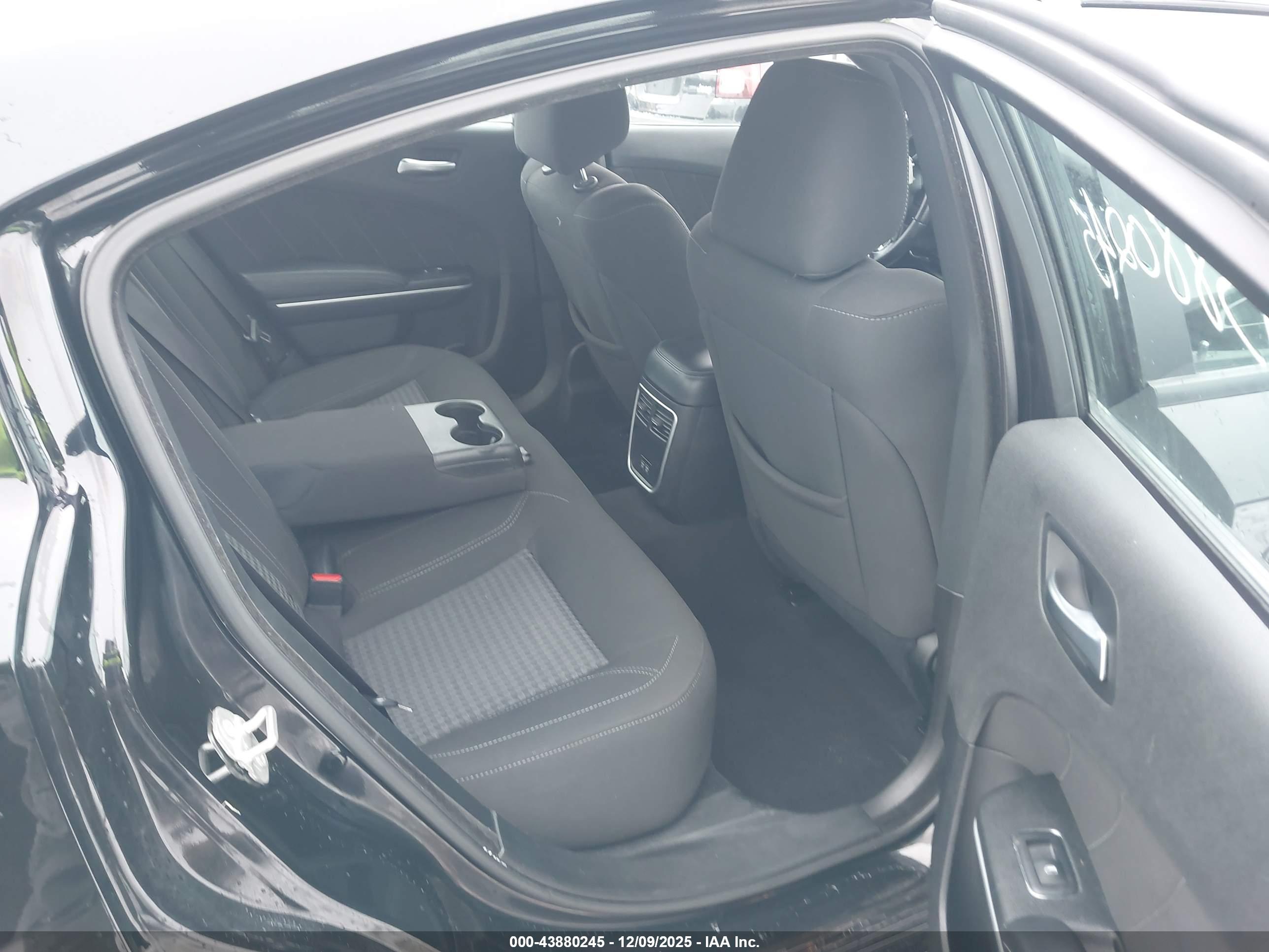 DODGE CHARGER image 8