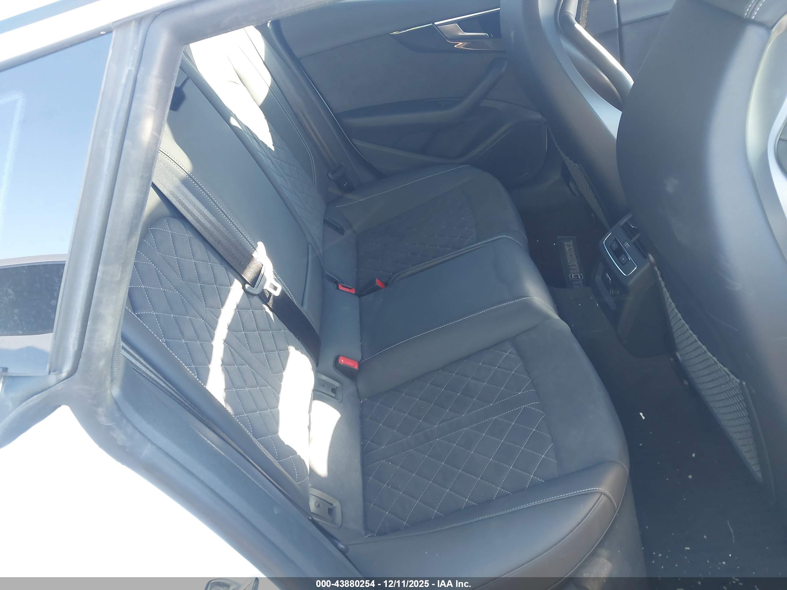 AUDI S5 image 8