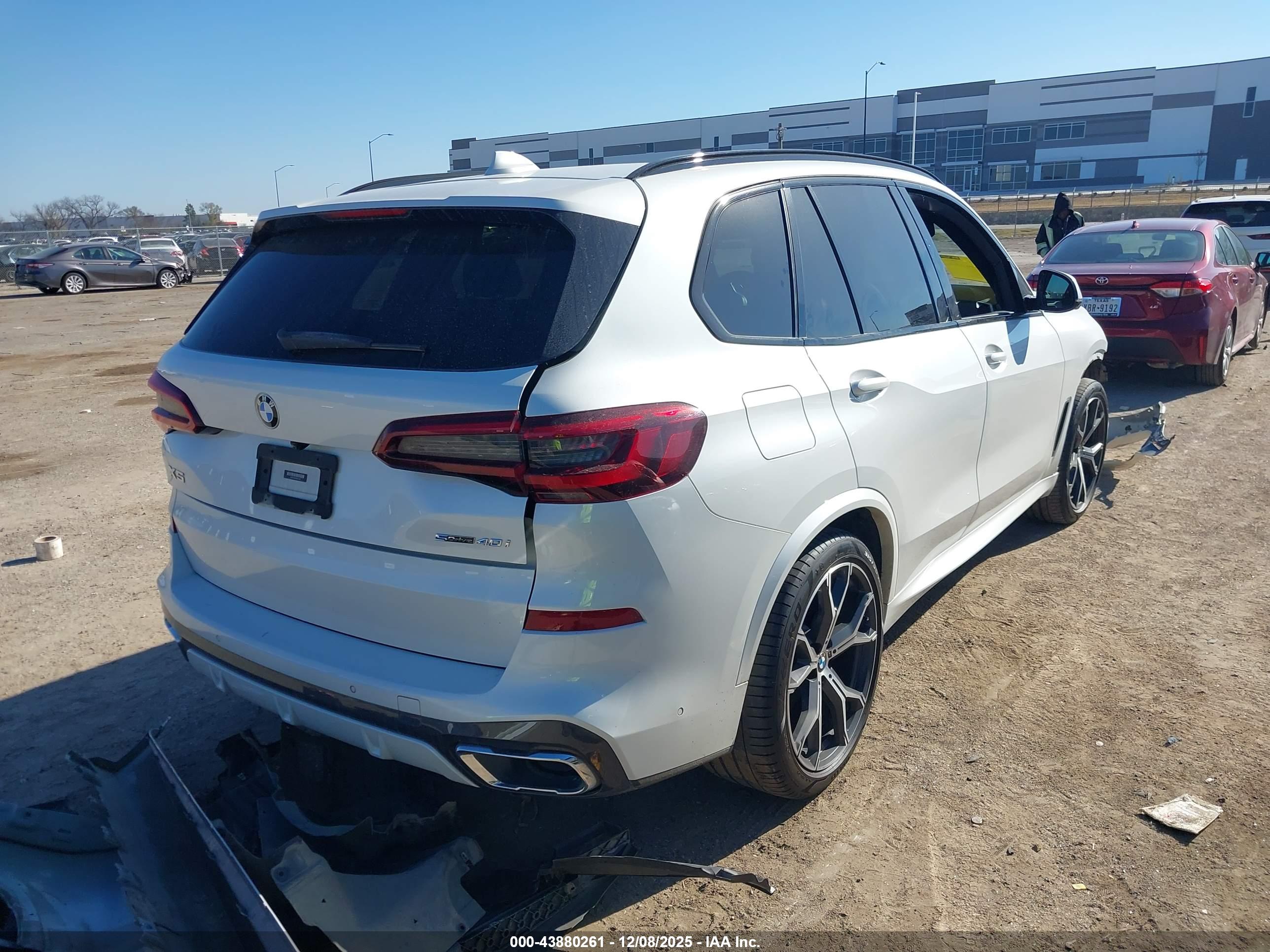 BMW X5 image 4
