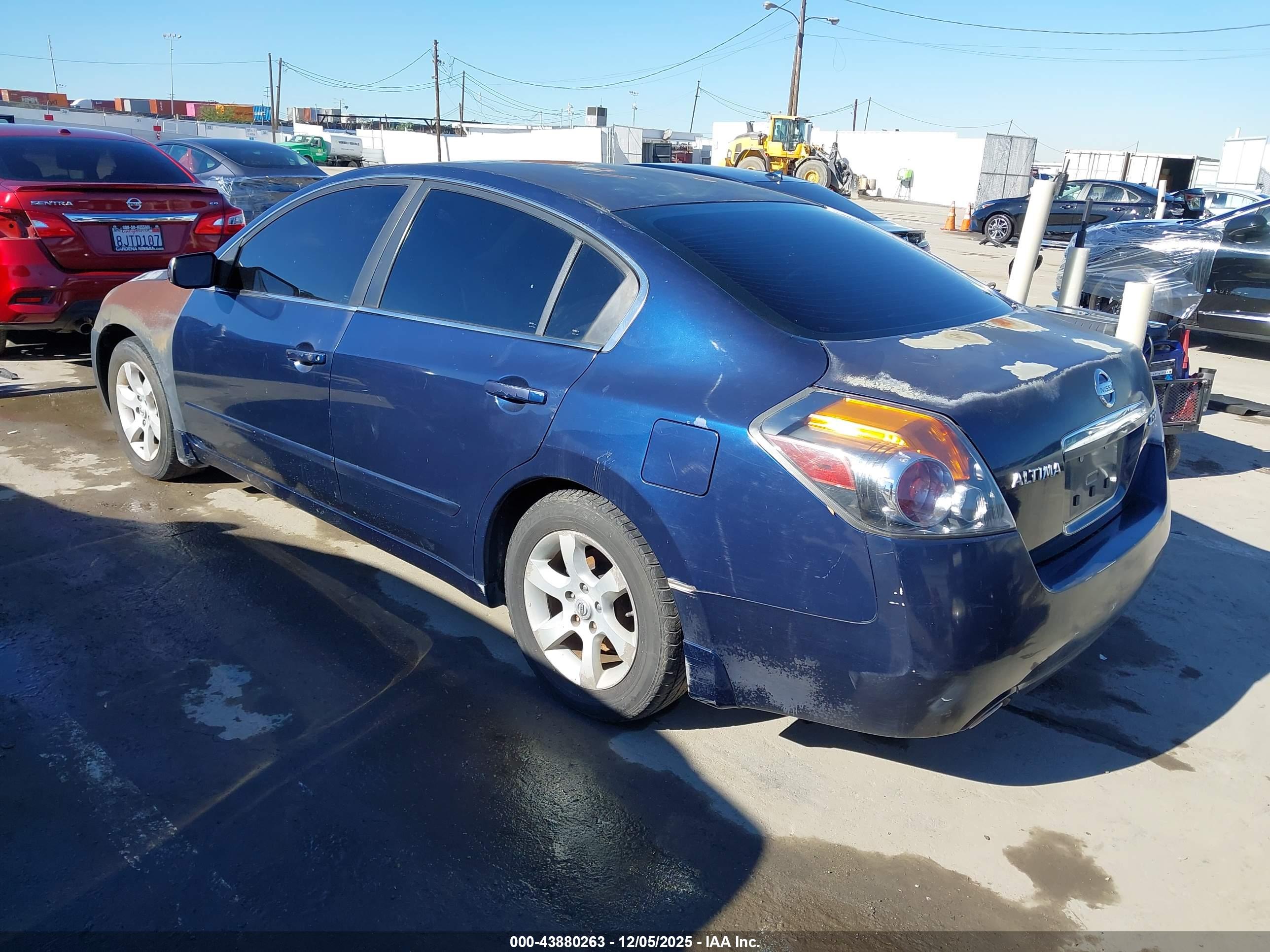 NISSAN ALTIMA image 3