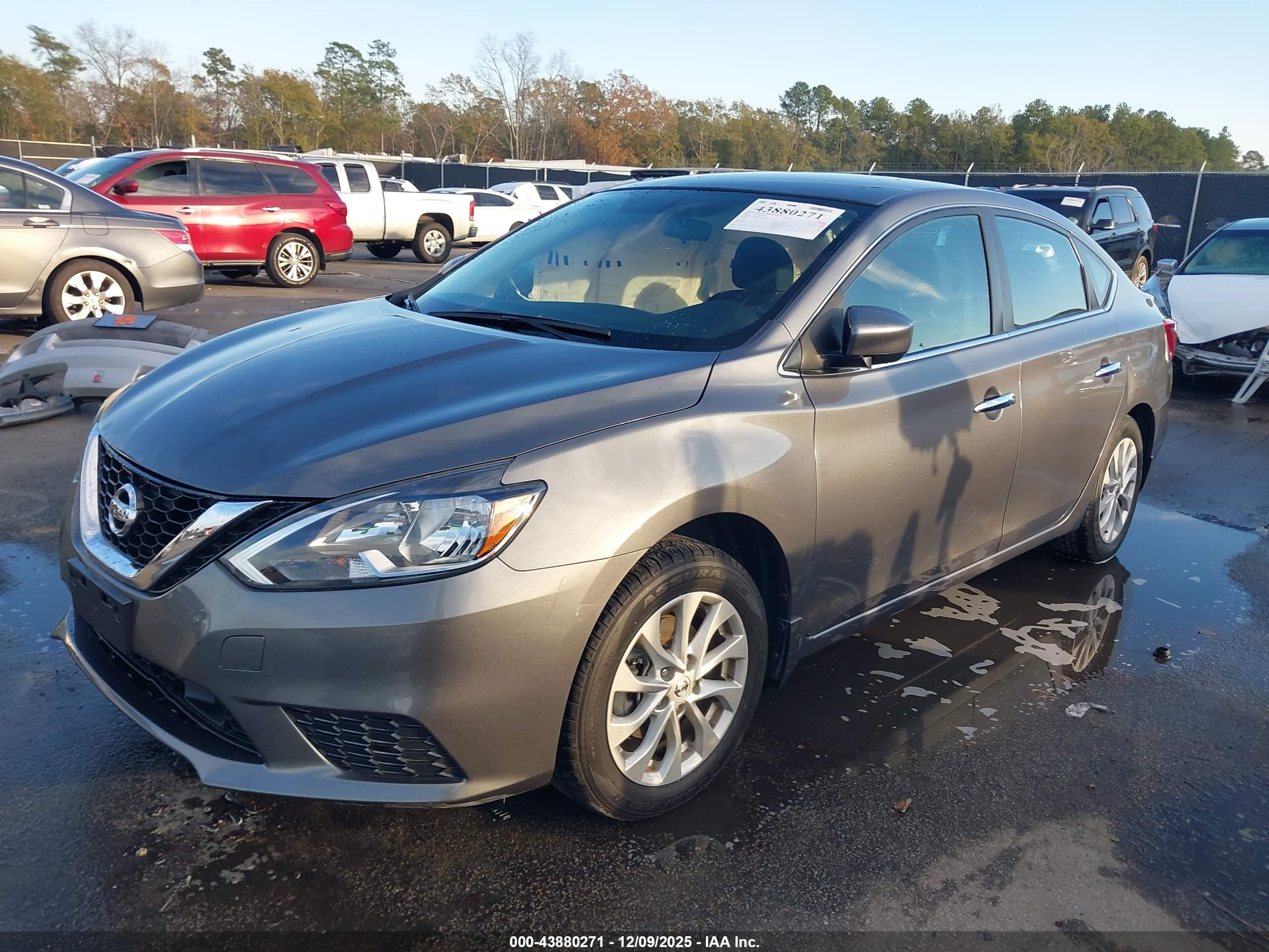 NISSAN SENTRA image 2
